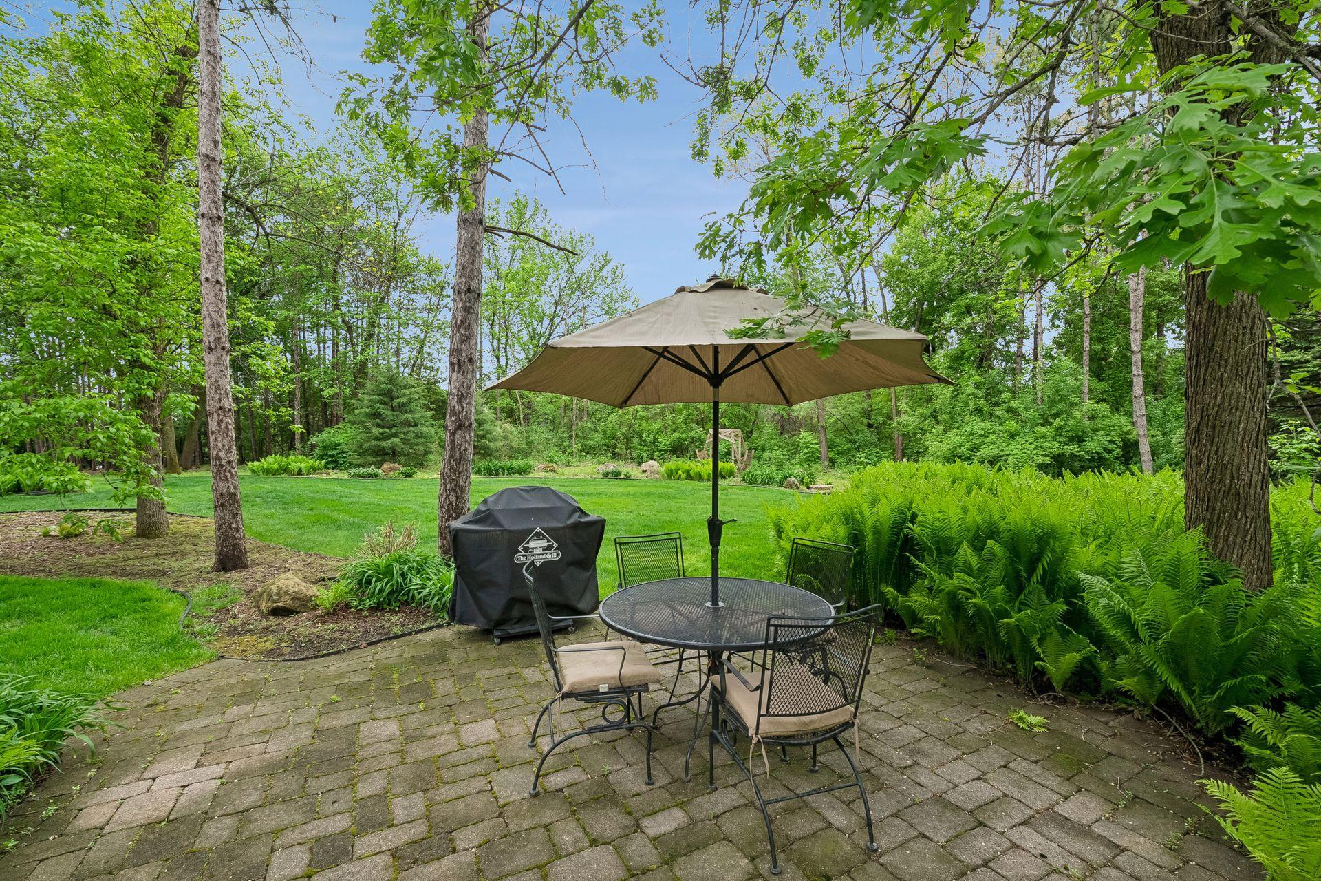 View of Residential at 9001 Springwood Drive, Woodbury MN 55125, Woodbury (46 of 78) - Mike Wilen | Minnesota Team Real Estate