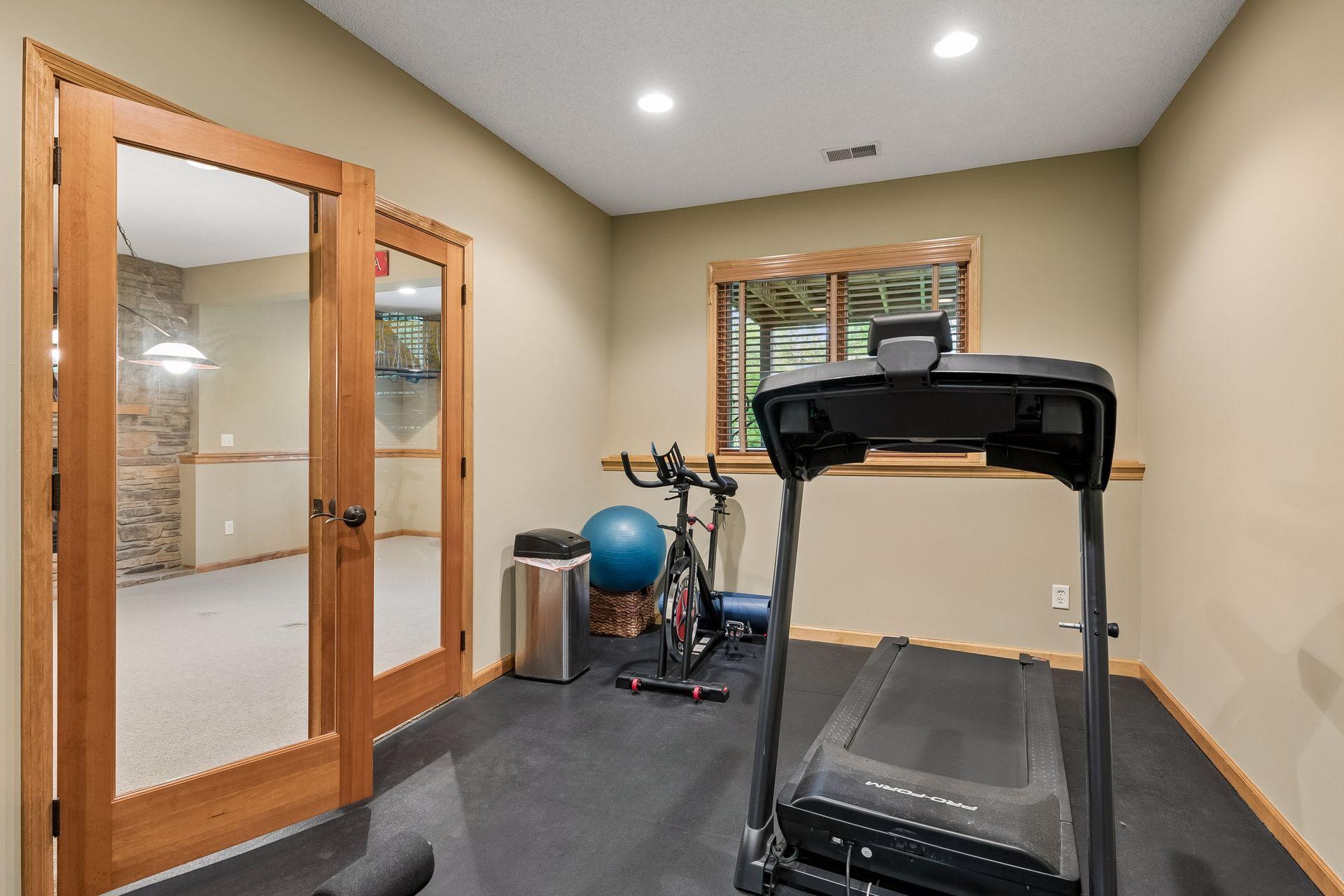 View of Residential at 9001 Springwood Drive, Woodbury MN 55125, Woodbury (39 of 78) - Mike Wilen | Minnesota Team Real Estate