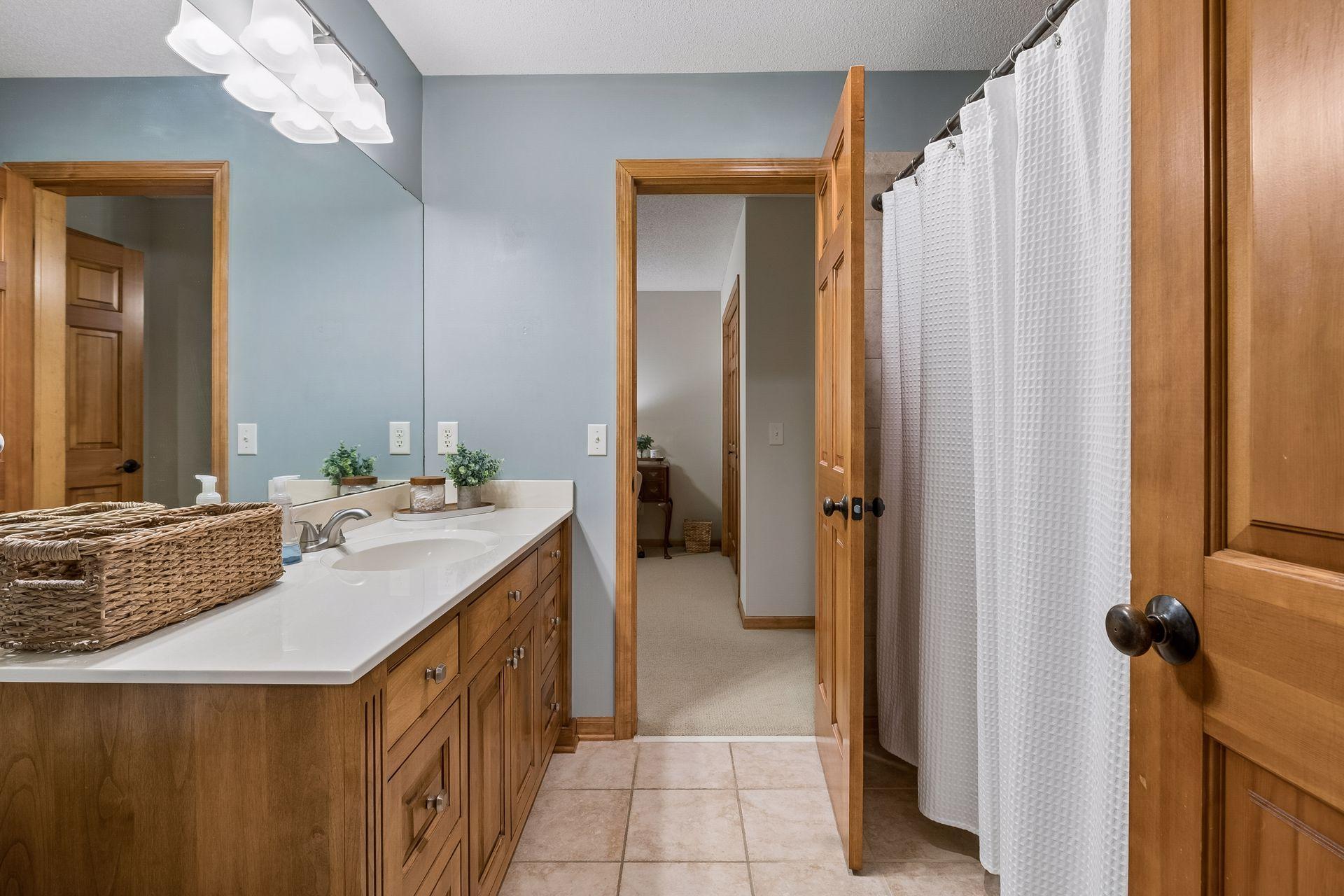 View of Residential at 9001 Springwood Drive, Woodbury MN 55125, Woodbury (29 of 78) - Mike Wilen | Minnesota Team Real Estate