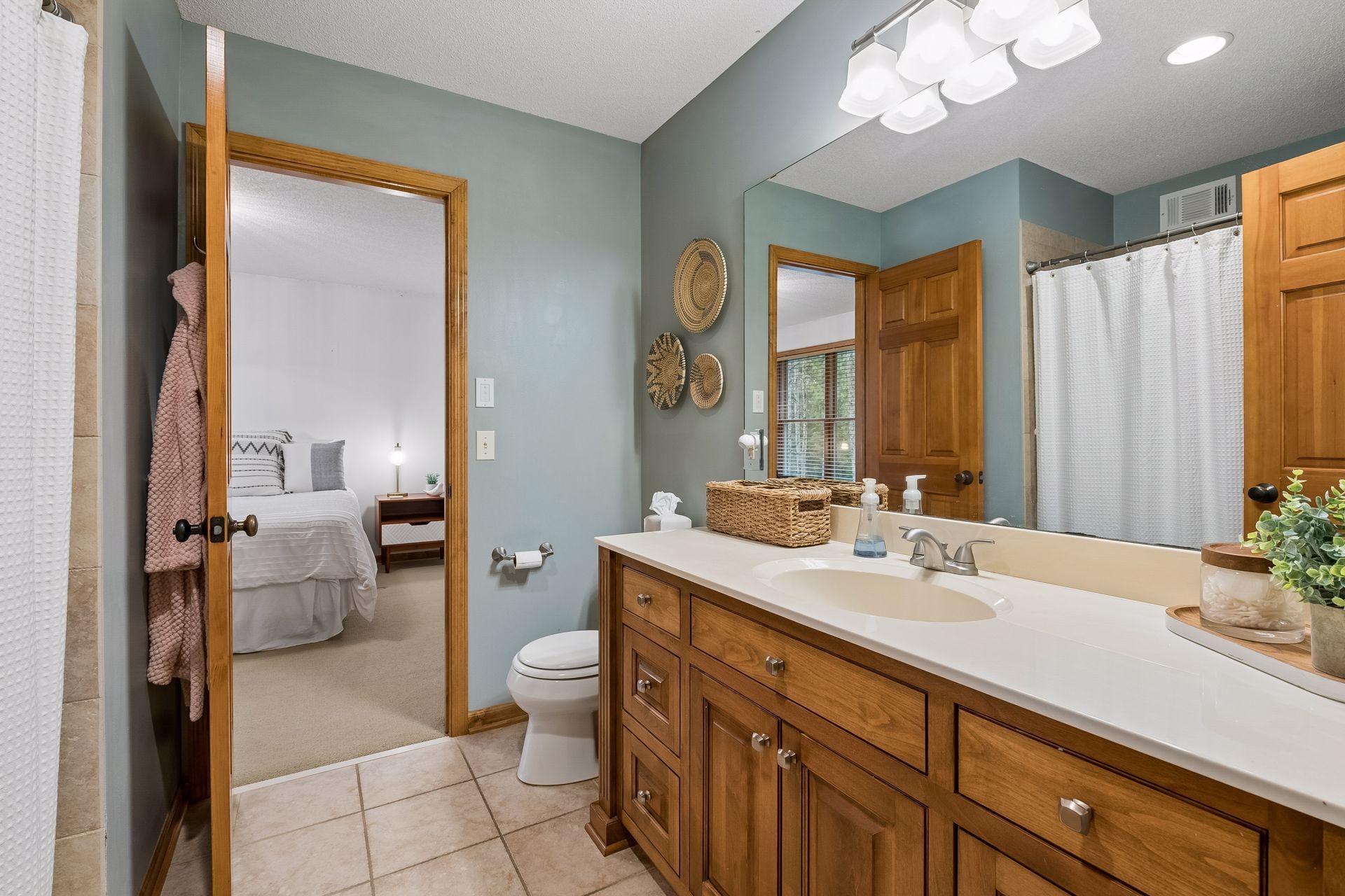 View of Residential at 9001 Springwood Drive, Woodbury MN 55125, Woodbury (28 of 78) - Mike Wilen | Minnesota Team Real Estate