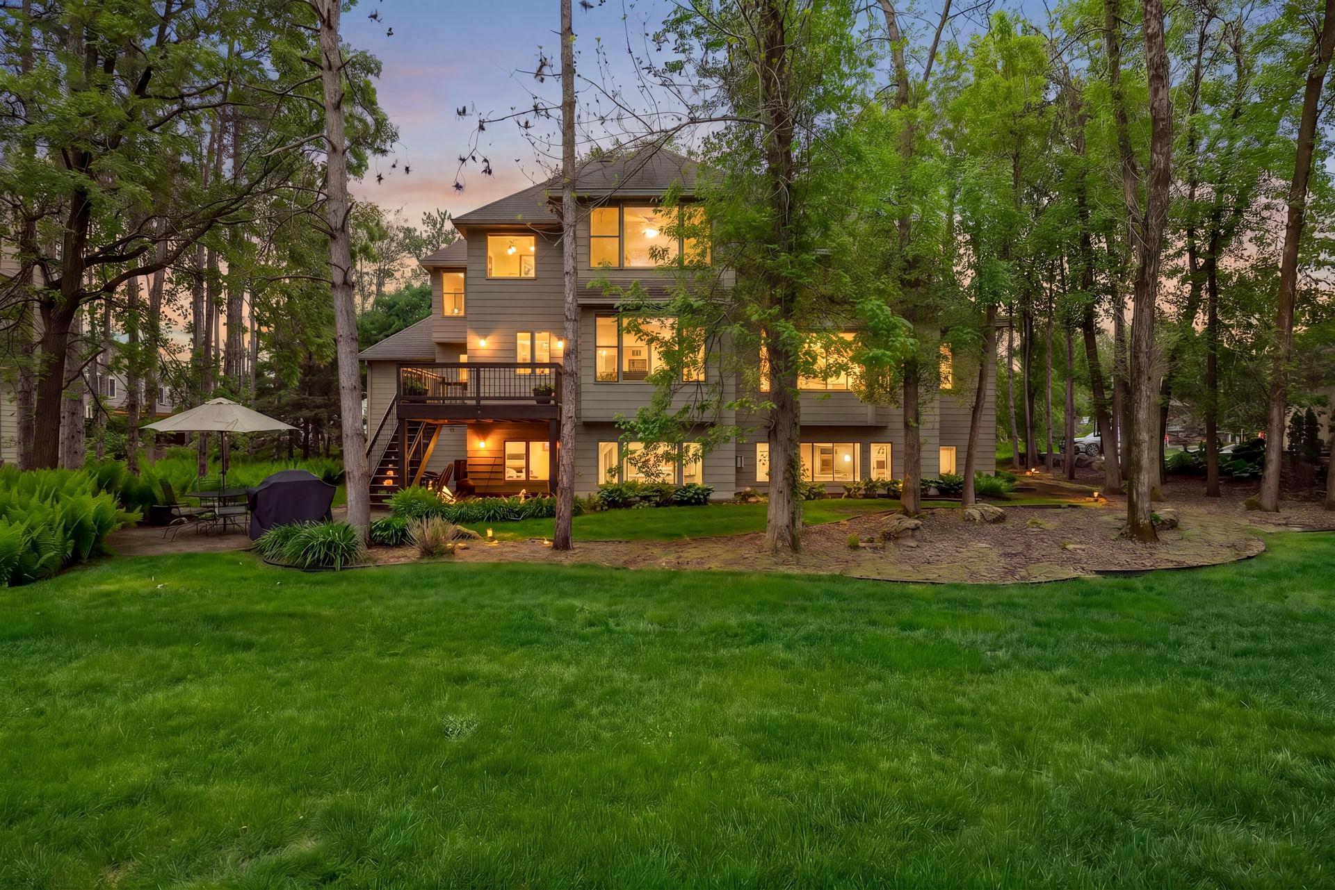 View of Residential at 9001 Springwood Drive, Woodbury MN 55125, Woodbury (75 of 78) - Mike Wilen | Minnesota Team Real Estate