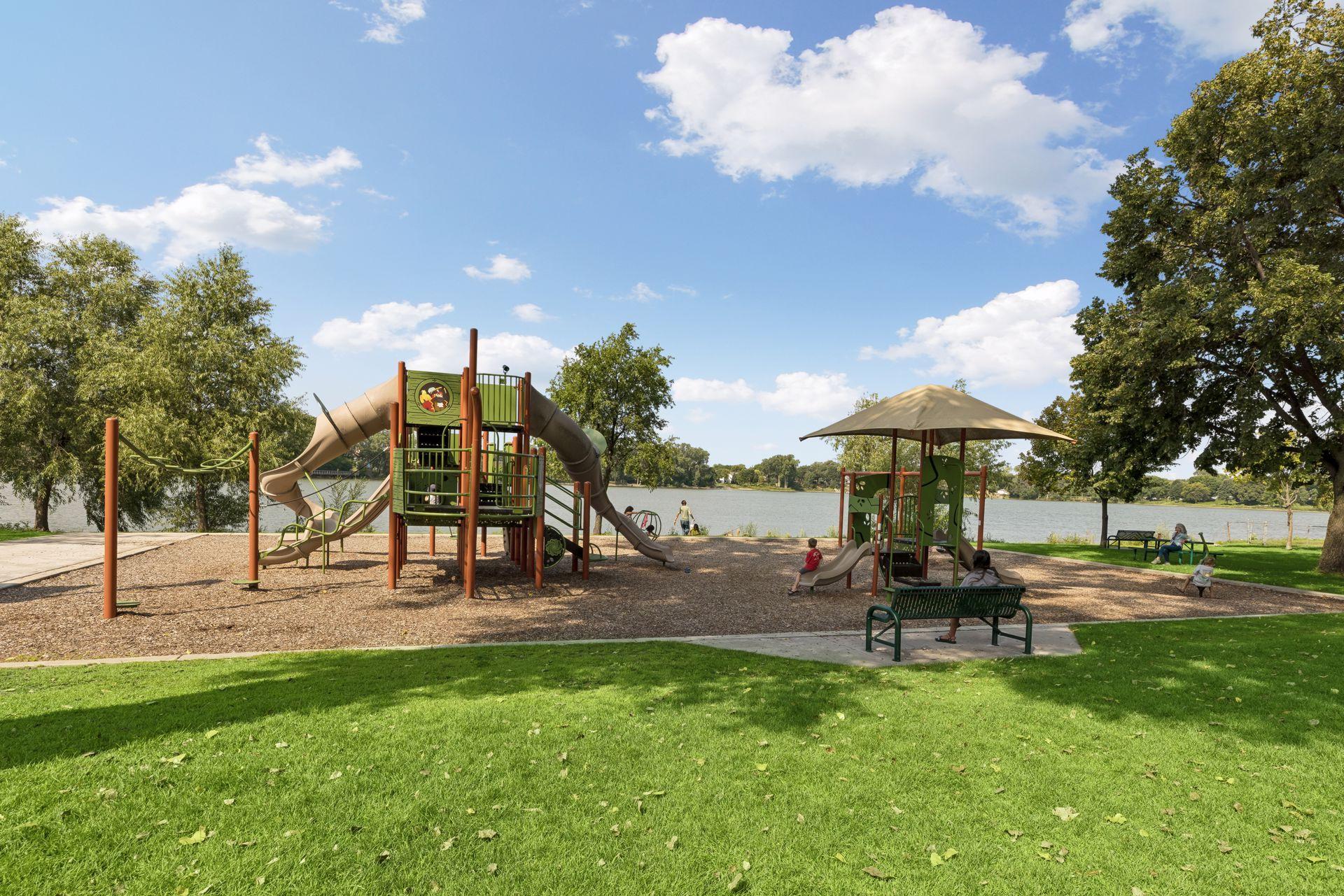View of Residential at 3845 Crystal Lake Boulevard, Robbinsdale MN 55422, Robbinsdale (83 of 98) - Mike Wilen | Minnesota Team Real Estate