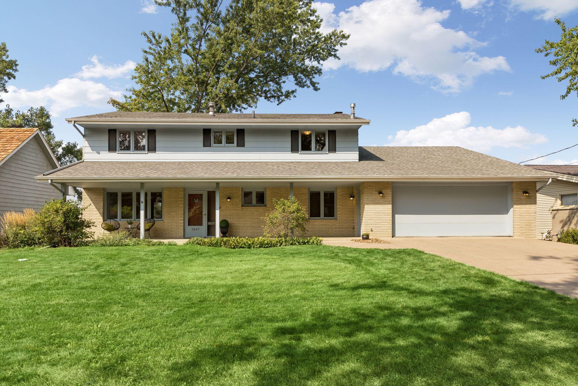 View of Residential at 3845 Crystal Lake Boulevard, Robbinsdale MN 55422, Robbinsdale (73 of 98) - Mike Wilen | Minnesota Team Real Estate