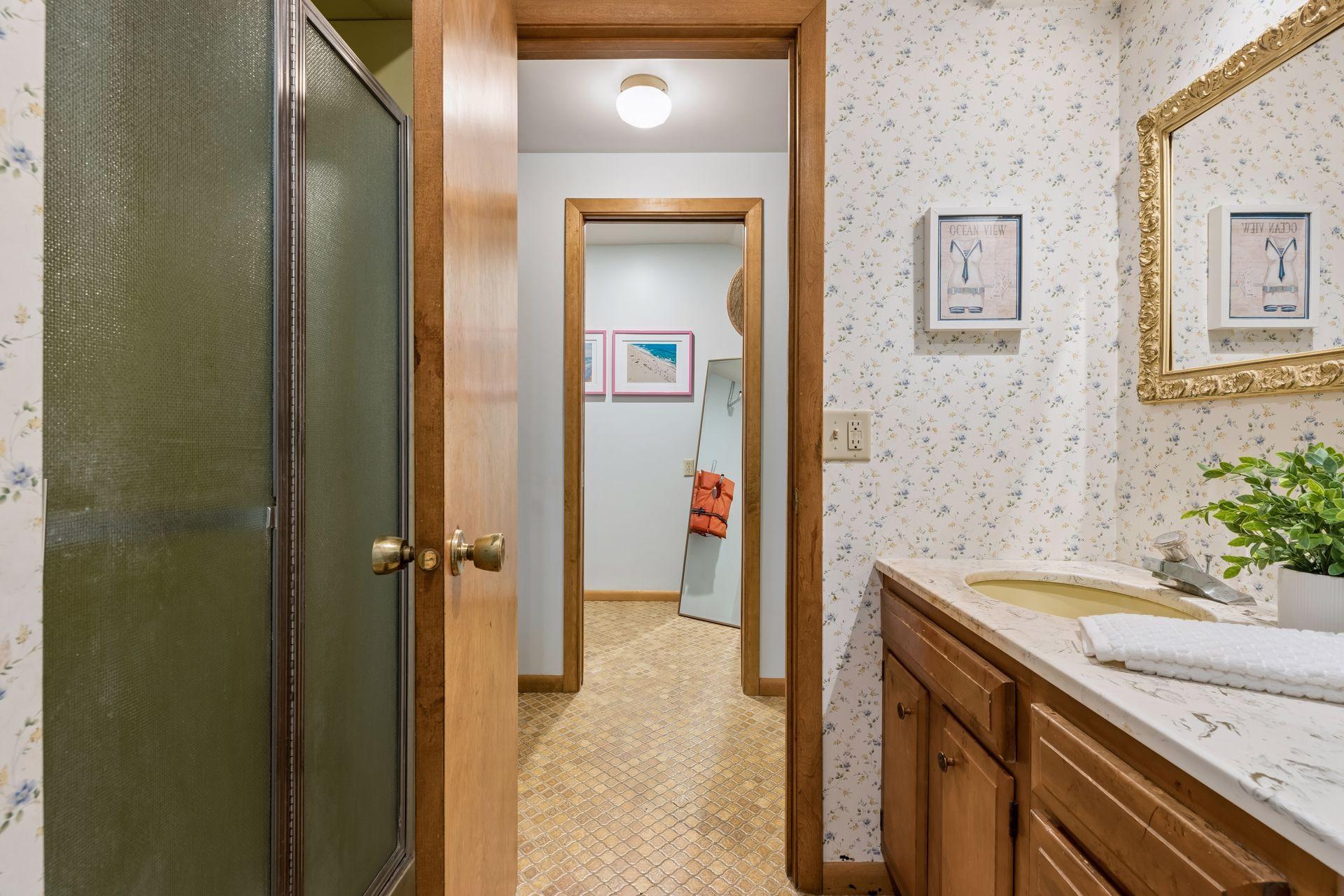 View of Residential at 3845 Crystal Lake Boulevard, Robbinsdale MN 55422, Robbinsdale (59 of 98) - Mike Wilen | Minnesota Team Real Estate