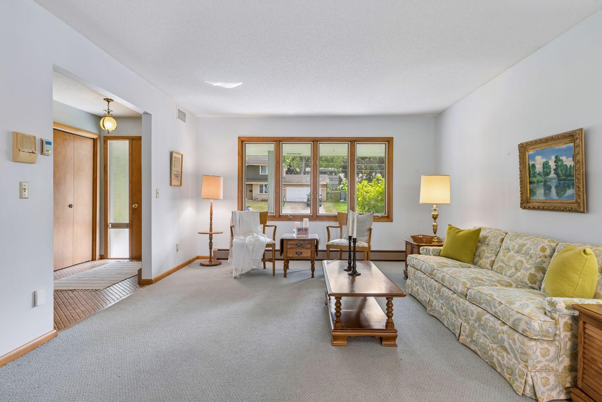 View of Residential at 3845 Crystal Lake Boulevard, Robbinsdale MN 55422, Robbinsdale (3 of 98) - Mike Wilen | Minnesota Team Real Estate