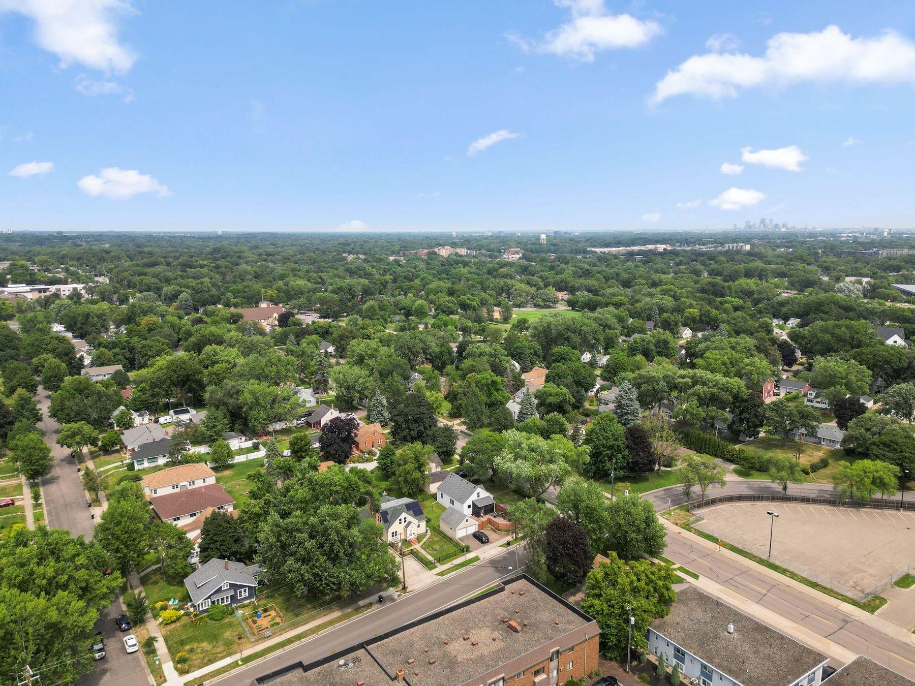 View of Residential at 509 1st Street, Hopkins MN 55343, Hopkins (45 of 55) - Mike Wilen | Minnesota Team Real Estate