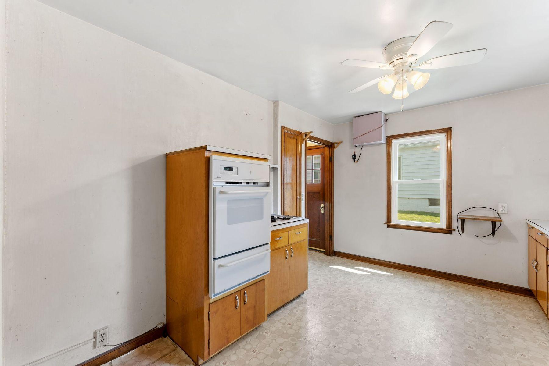 View of Residential at 509 1st Street, Hopkins MN 55343, Hopkins (9 of 55) - Mike Wilen | Minnesota Team Real Estate