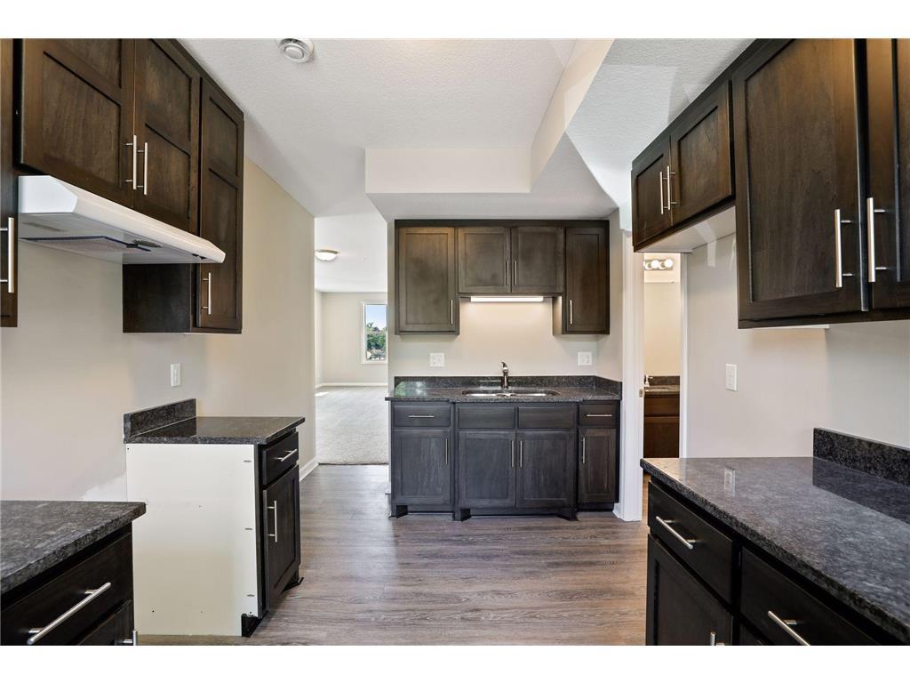 View of Residential Income at 2050 Broadway Avenue, Minneapolis MN 55411, Minneapolis (28 of 40) - Mike Wilen | Minnesota Team Real Estate