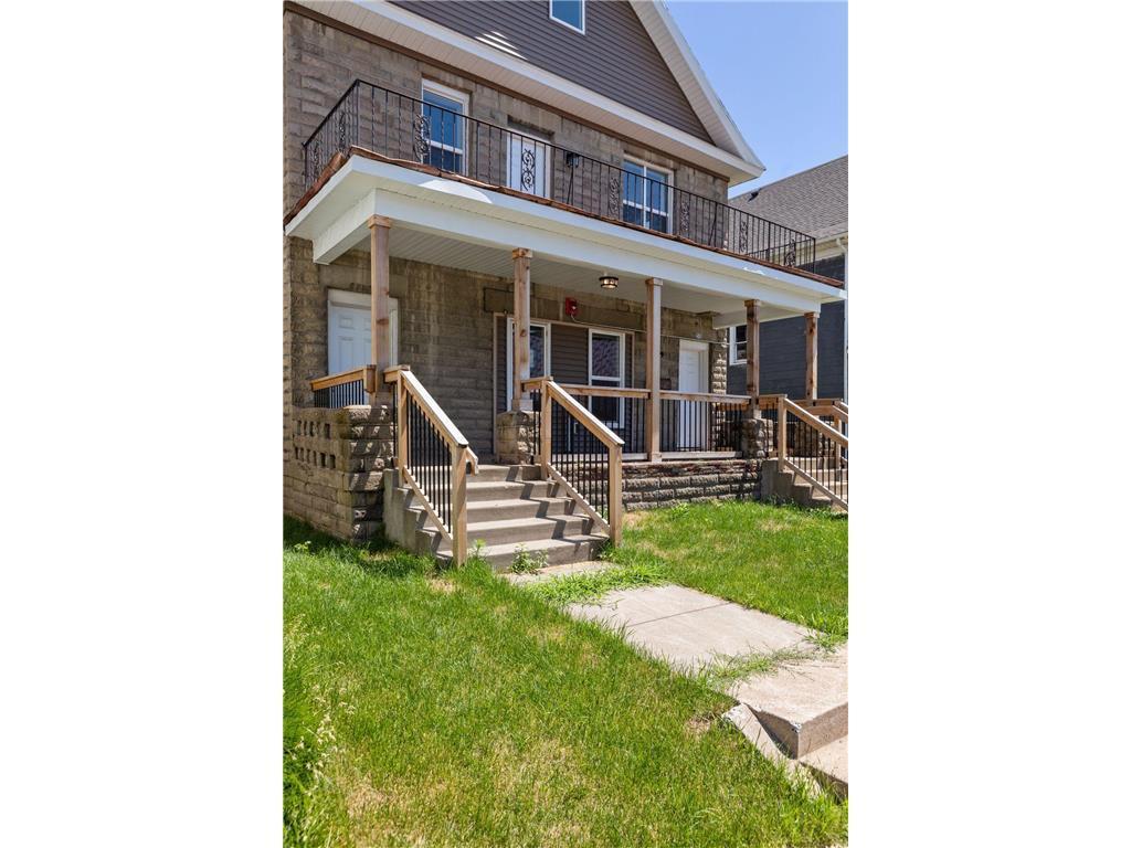 View of Residential Income at 2050 Broadway Avenue, Minneapolis MN 55411, Minneapolis (3 of 40) - Mike Wilen | Minnesota Team Real Estate