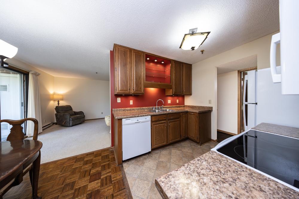 View of Residential at 723 Larpenteur Avenue #723A, Maplewood MN 55117, Maplewood (8 of 24) - Mike Wilen | Minnesota Team Real Estate
