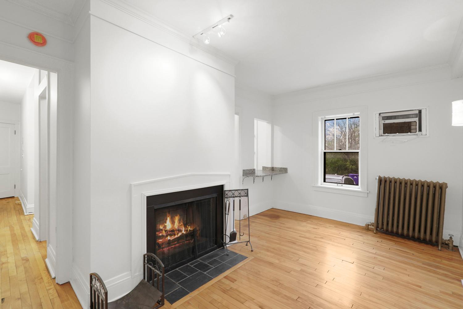 View of Residential at 220 Marshall Avenue #3, Saint Paul MN 55102, Saint Paul (15 of 23) - Mike Wilen | Minnesota Team Real Estate