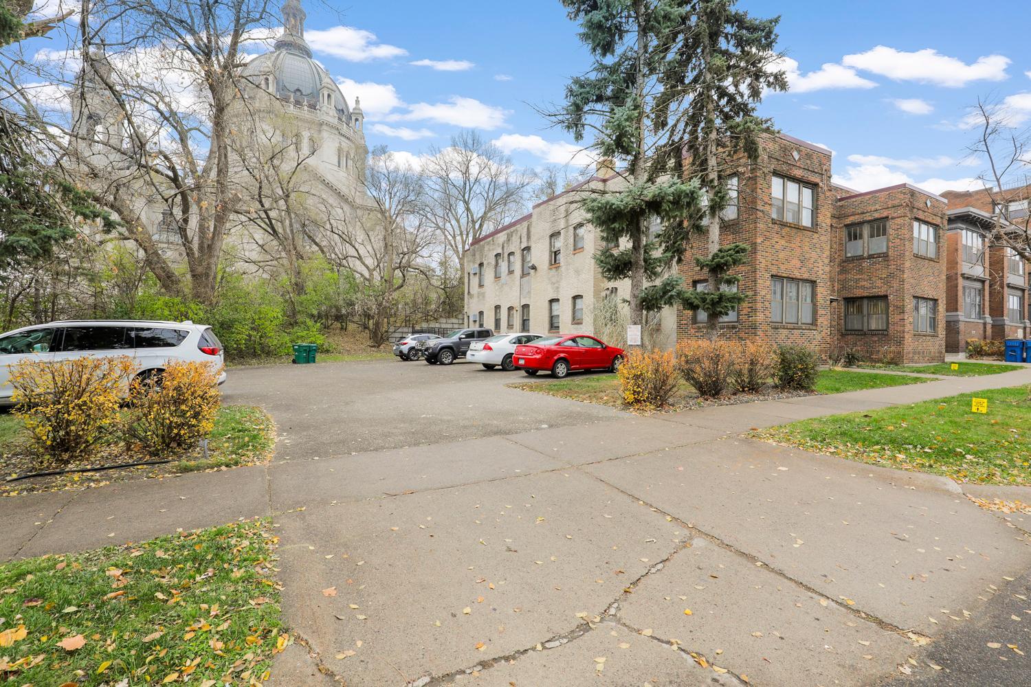 View of Residential at 220 Marshall Avenue #3, Saint Paul MN 55102, Saint Paul (21 of 23) - Mike Wilen | Minnesota Team Real Estate