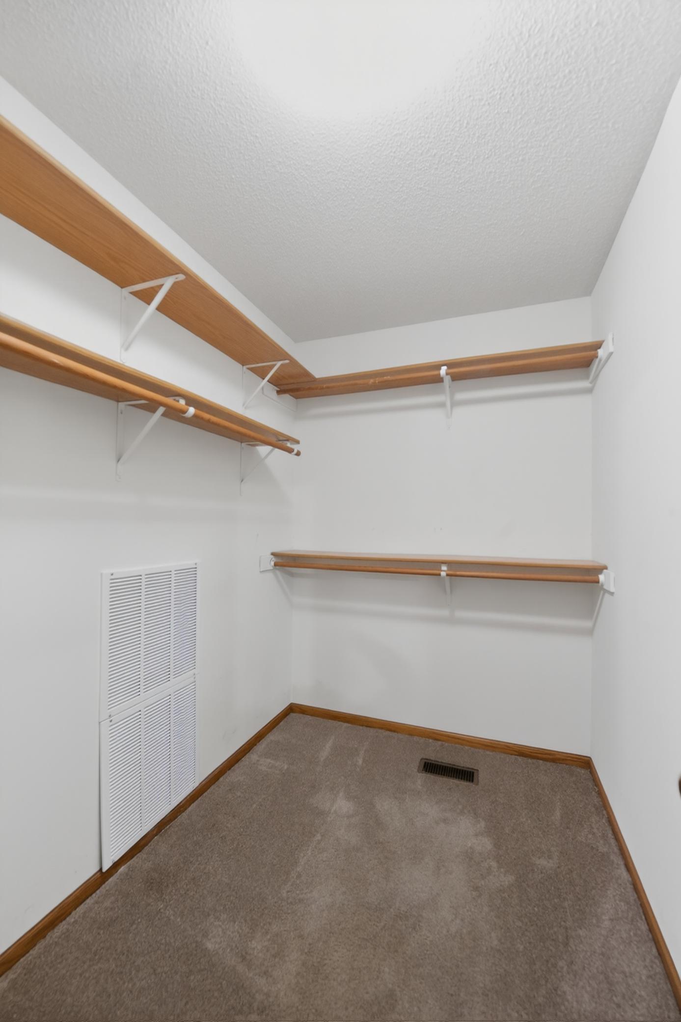 View of Residential at 9244 Dunbar Knoll, Brooklyn Park MN 55443, Brooklyn Park (21 of 27) - Mike Wilen | Minnesota Team Real Estate