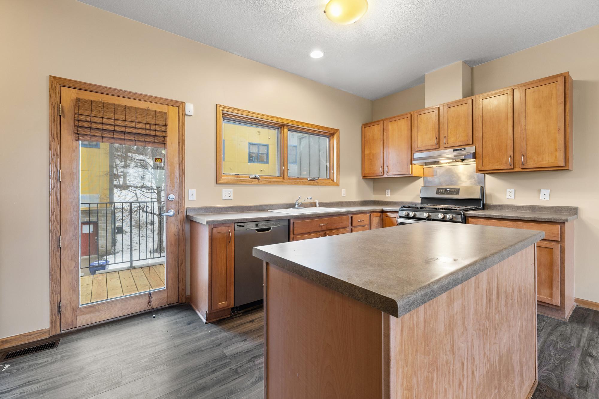 View of Residential at 568 State Street #C, Saint Paul MN 55107, Saint Paul (17 of 41) - Mike Wilen | Minnesota Team Real Estate