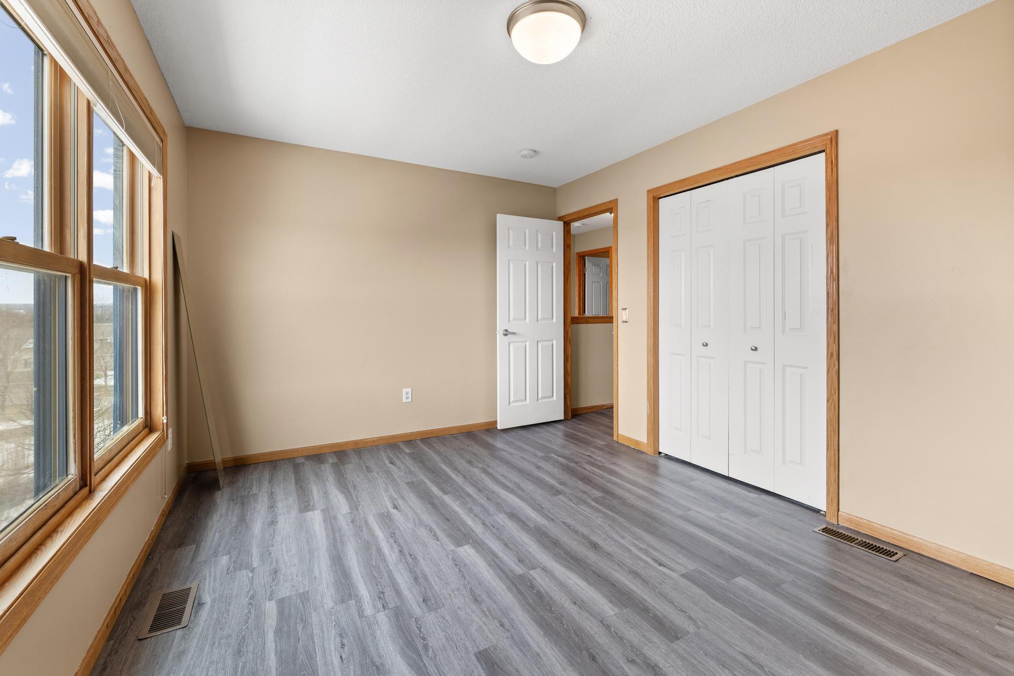 View of Residential at 568 State Street #C, Saint Paul MN 55107, Saint Paul (21 of 41) - Mike Wilen | Minnesota Team Real Estate