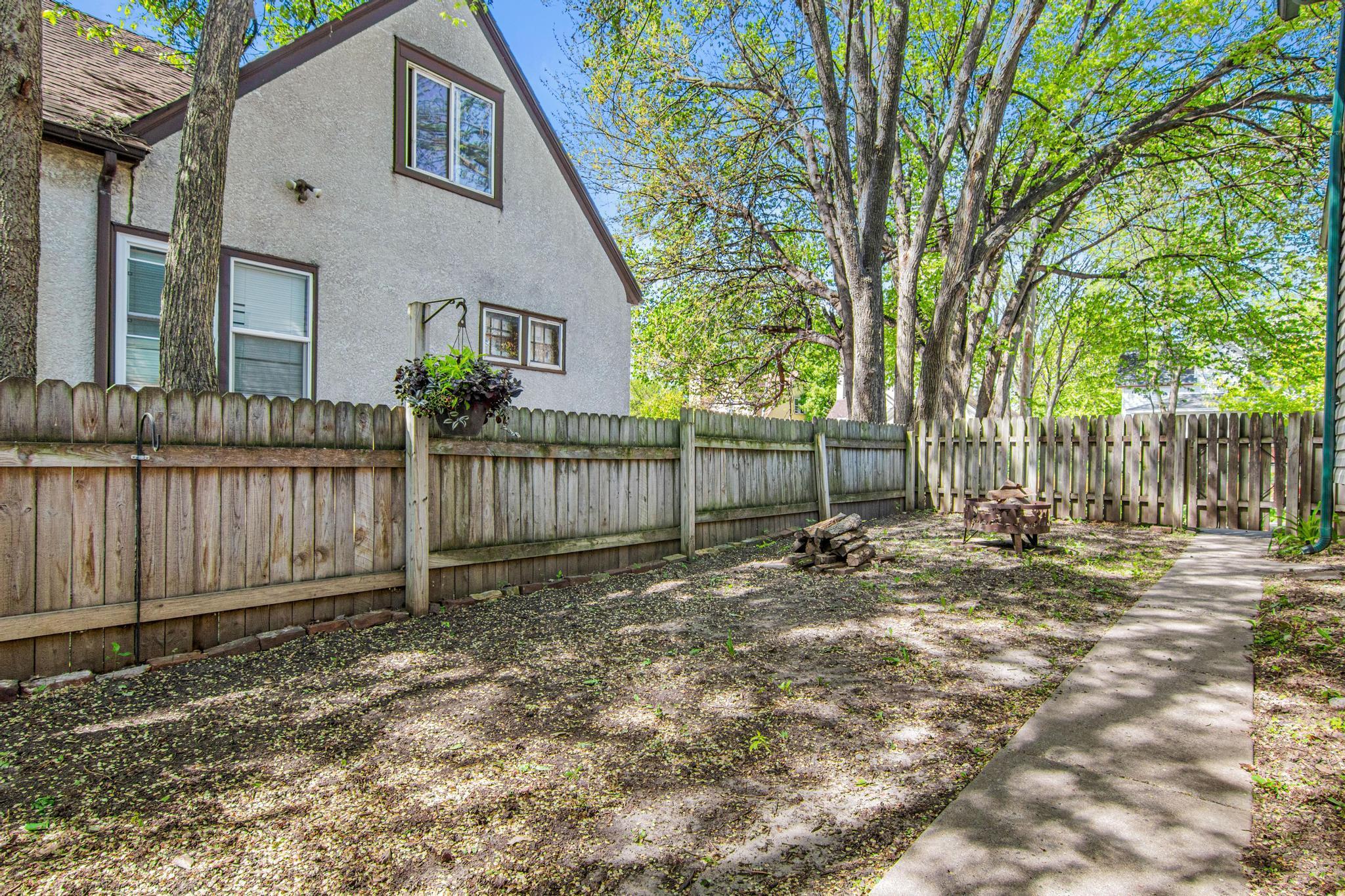 View of Residential Income at 3236 James Avenue, Minneapolis MN 55412, Minneapolis (34 of 38) - Mike Wilen | Minnesota Team Real Estate