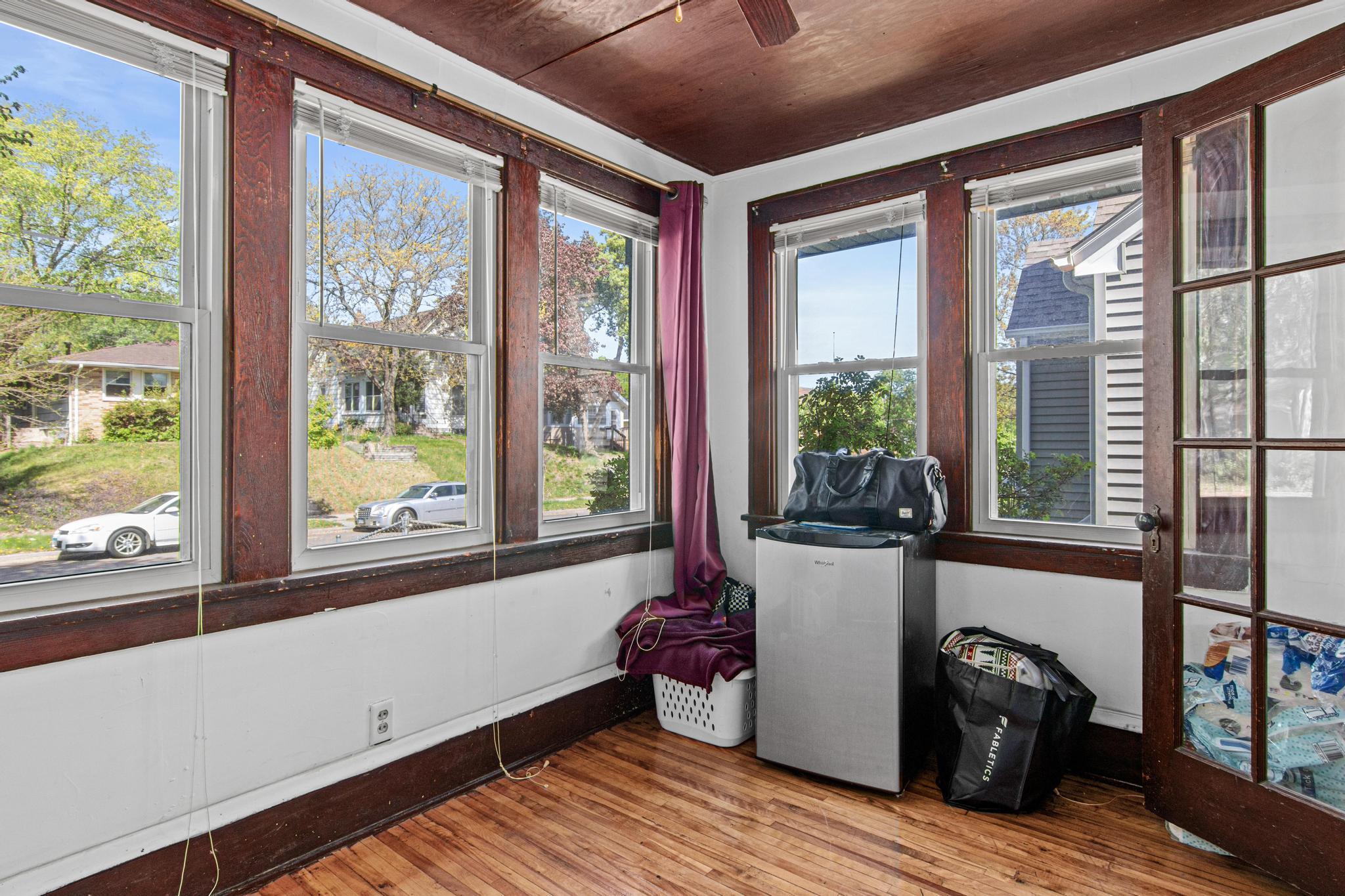 View of Residential Income at 3236 James Avenue, Minneapolis MN 55412, Minneapolis (12 of 38) - Mike Wilen | Minnesota Team Real Estate