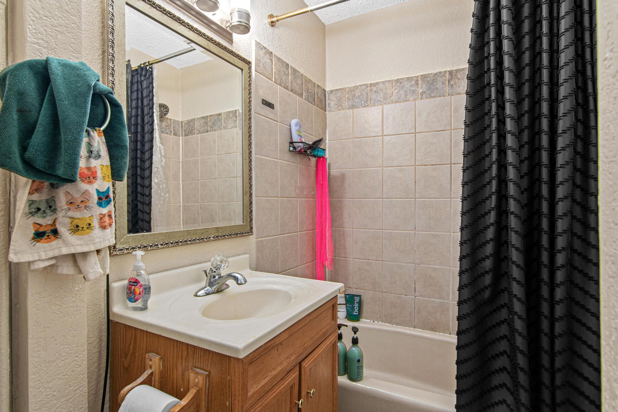 View of Residential Income at 3236 James Avenue, Minneapolis MN 55412, Minneapolis (11 of 38) - Mike Wilen | Minnesota Team Real Estate