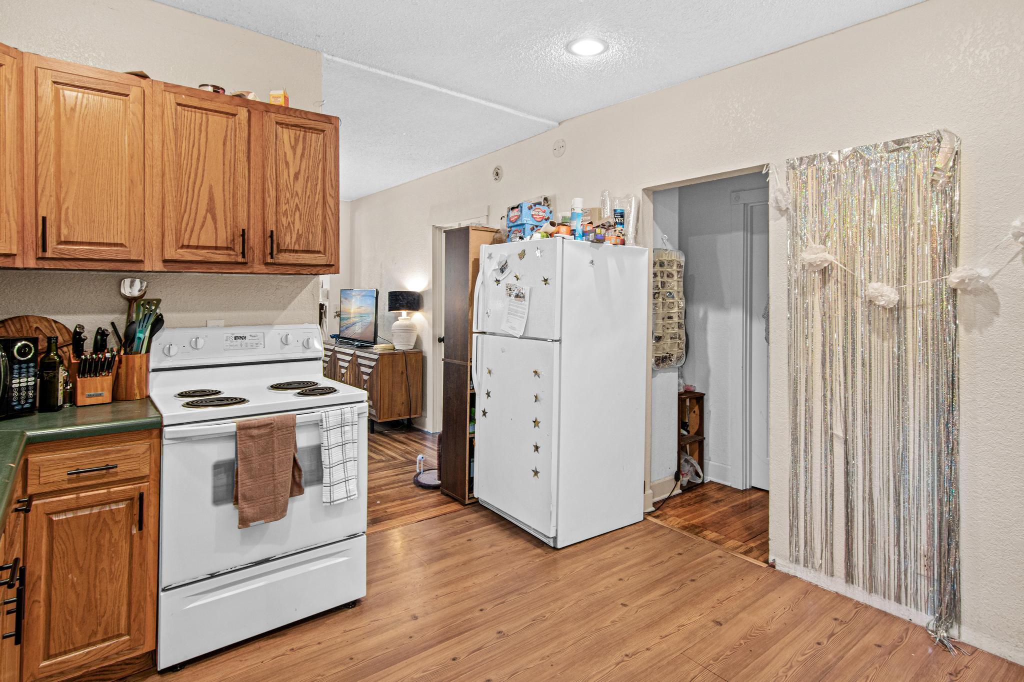 View of Residential Income at 3236 James Avenue, Minneapolis MN 55412, Minneapolis (8 of 38) - Mike Wilen | Minnesota Team Real Estate