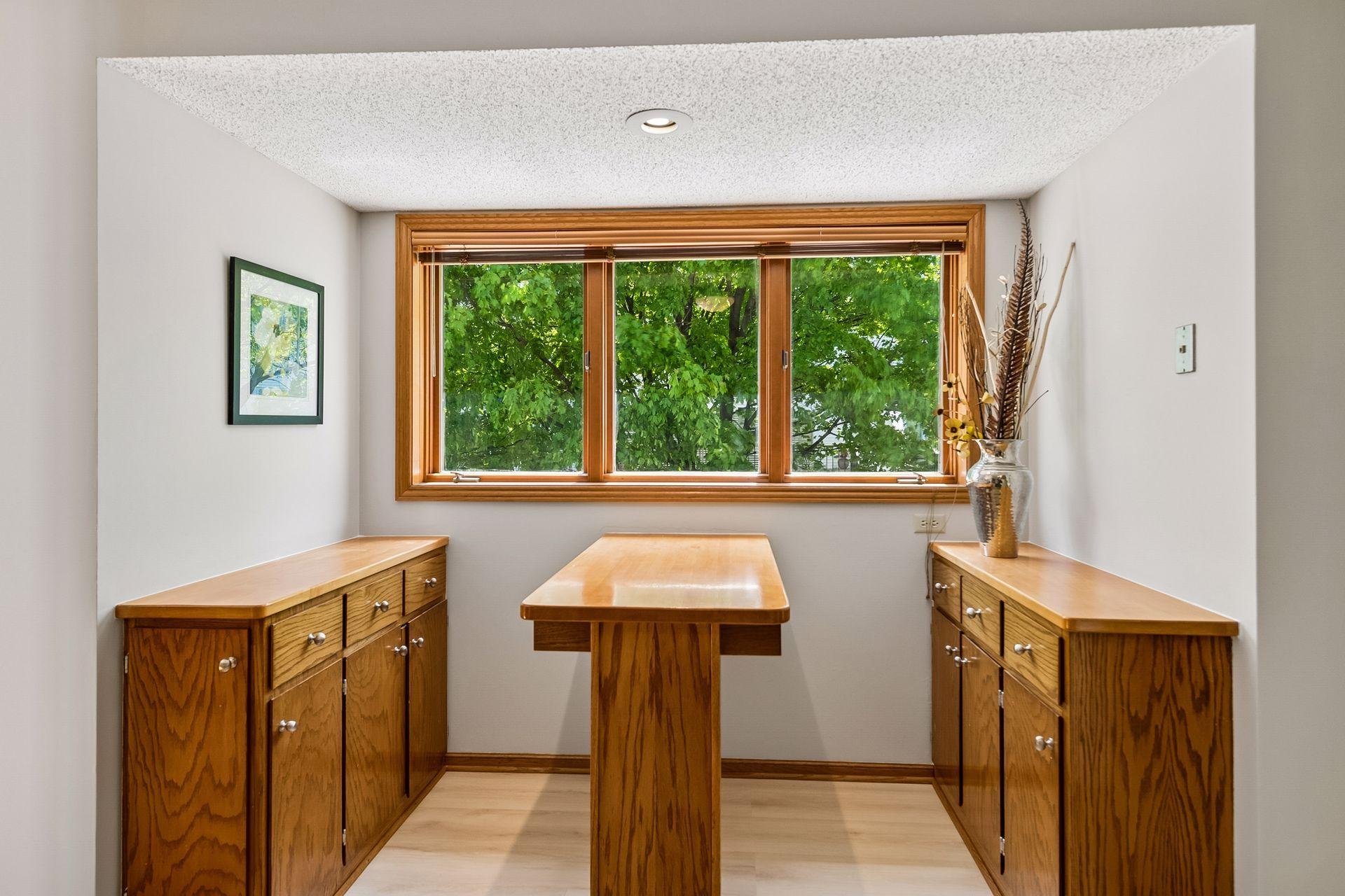 View of Residential at 930 Dartmouth Place, Minneapolis MN 55414, Minneapolis (20 of 48) - Mike Wilen | Minnesota Team Real Estate
