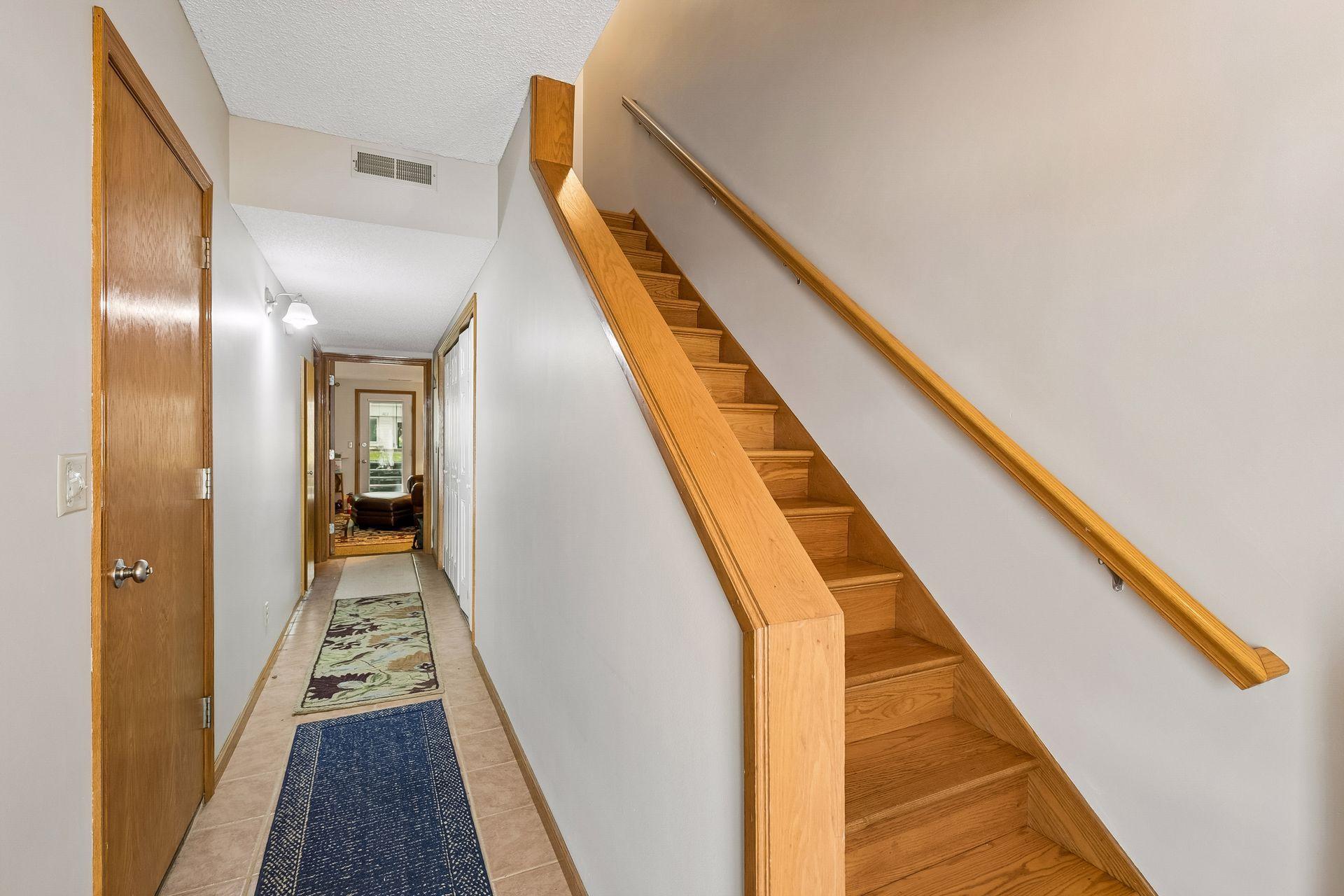 View of Residential at 930 Dartmouth Place, Minneapolis MN 55414, Minneapolis (6 of 48) - Mike Wilen | Minnesota Team Real Estate