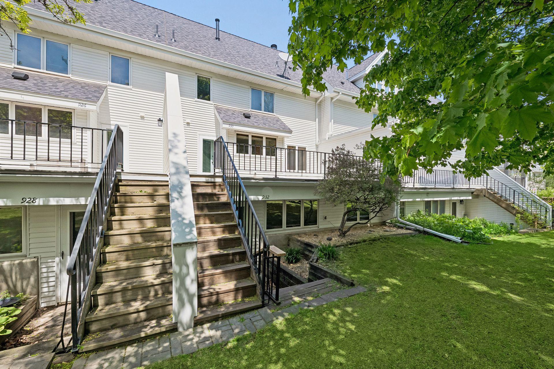 View of Residential at 930 Dartmouth Place, Minneapolis MN 55414, Minneapolis (35 of 48) - Mike Wilen | Minnesota Team Real Estate