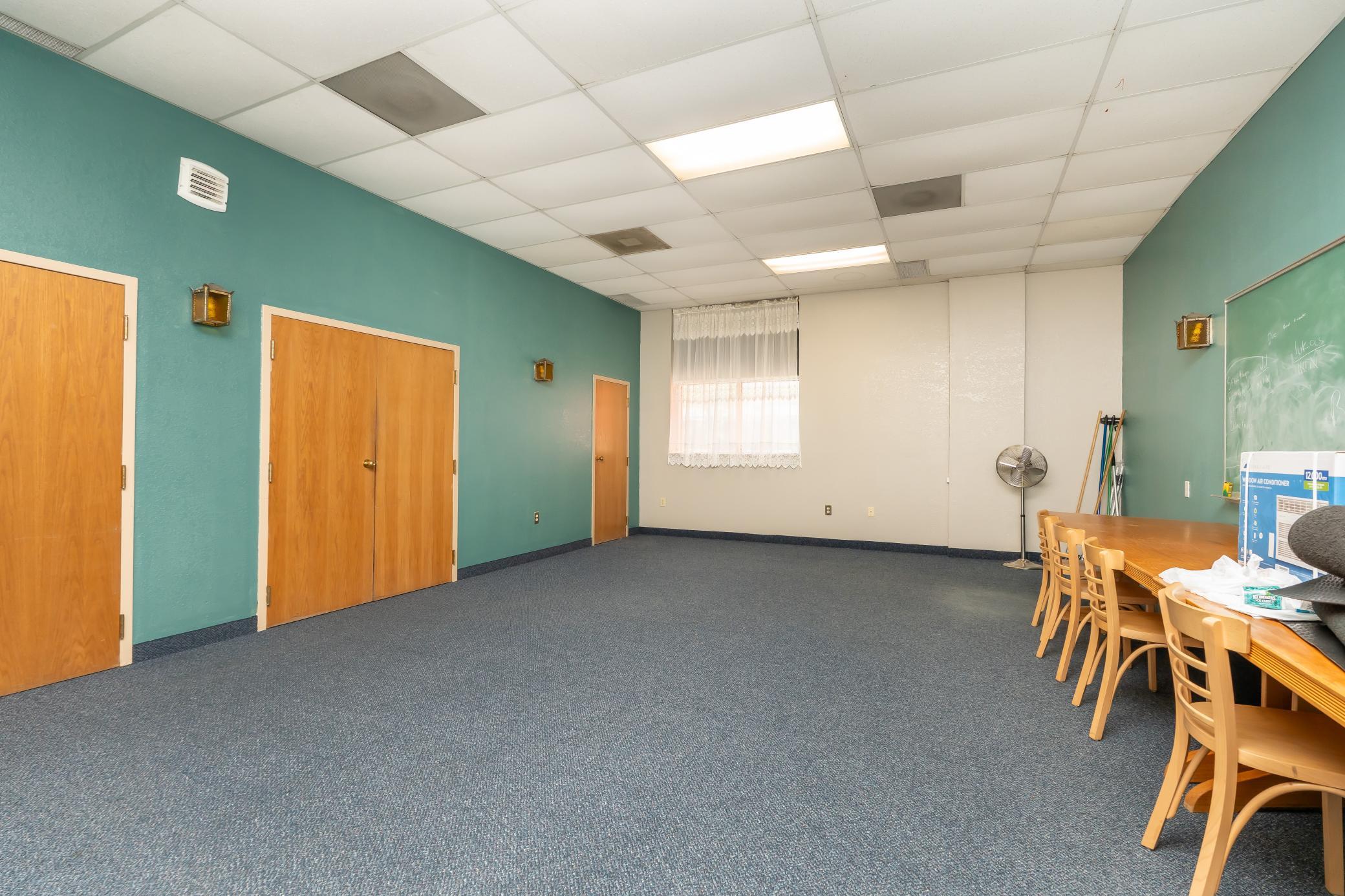 View of Commercial Sale at 702 10th Street, Glencoe MN 55336, Glencoe (22 of 32) - Mike Wilen | Minnesota Team Real Estate
