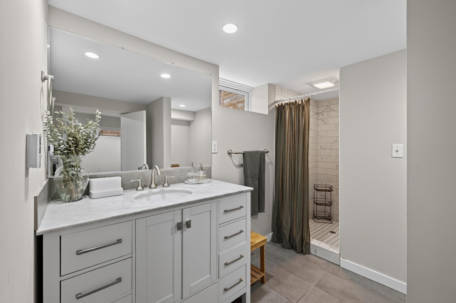 View of Residential at 1335 Sargent Avenue, Saint Paul MN 55105, Saint Paul (31 of 39) - Mike Wilen | Minnesota Team Real Estate