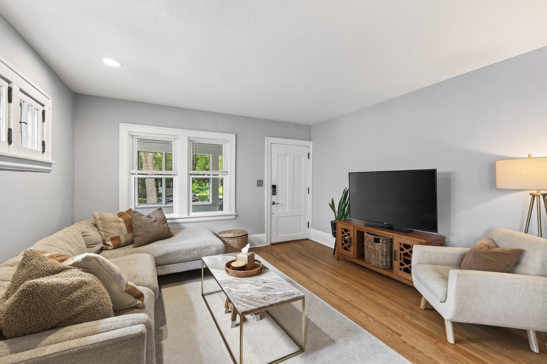 View of Residential at 1335 Sargent Avenue, Saint Paul MN 55105, Saint Paul (7 of 39) - Mike Wilen | Minnesota Team Real Estate