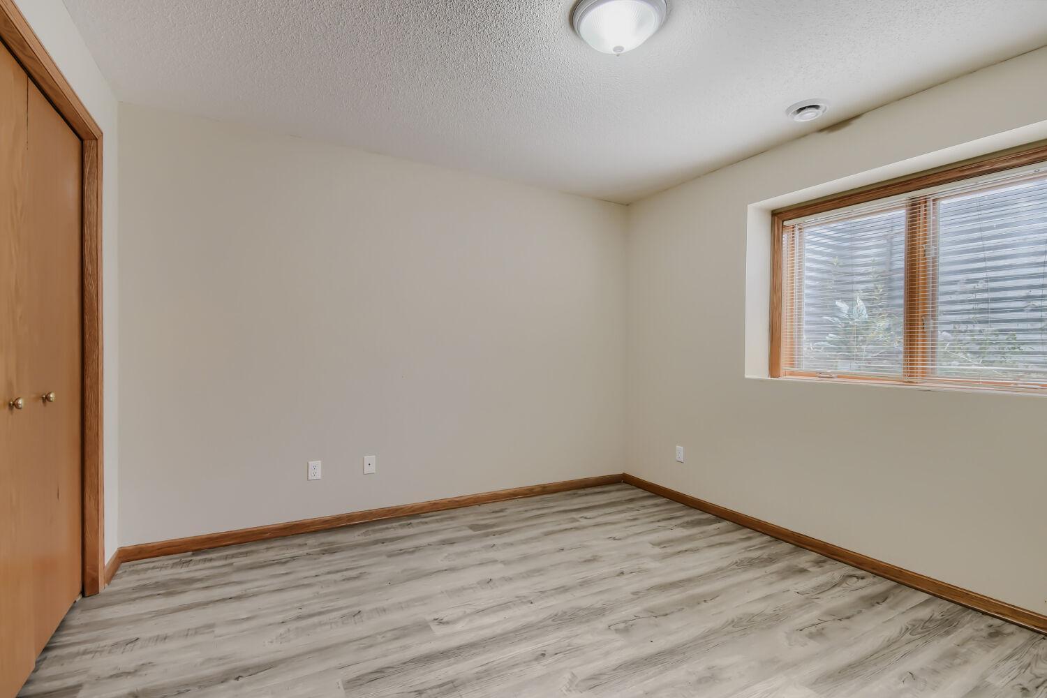 View of Residential at 834 Wescott Square, Eagan MN 55123, Eagan (13 of 17) - Mike Wilen | Minnesota Team Real Estate