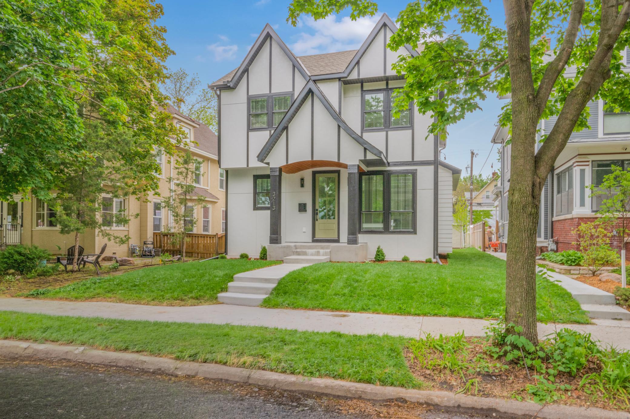 View of Residential at 3213 Holmes Avenue, Minneapolis MN 55408, Minneapolis (2 of 46) - Mike Wilen | Minnesota Team Real Estate