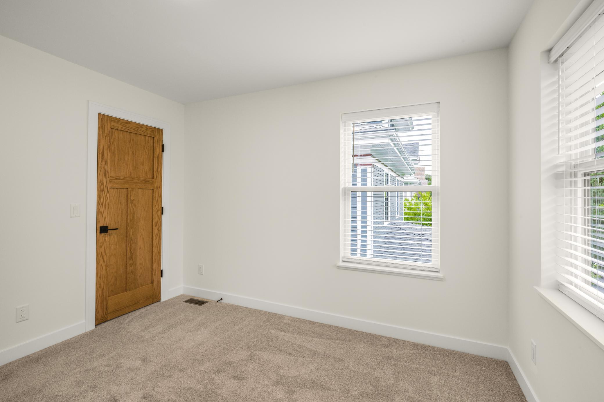 View of Residential at 3213 Holmes Avenue, Minneapolis MN 55408, Minneapolis (33 of 46) - Mike Wilen | Minnesota Team Real Estate