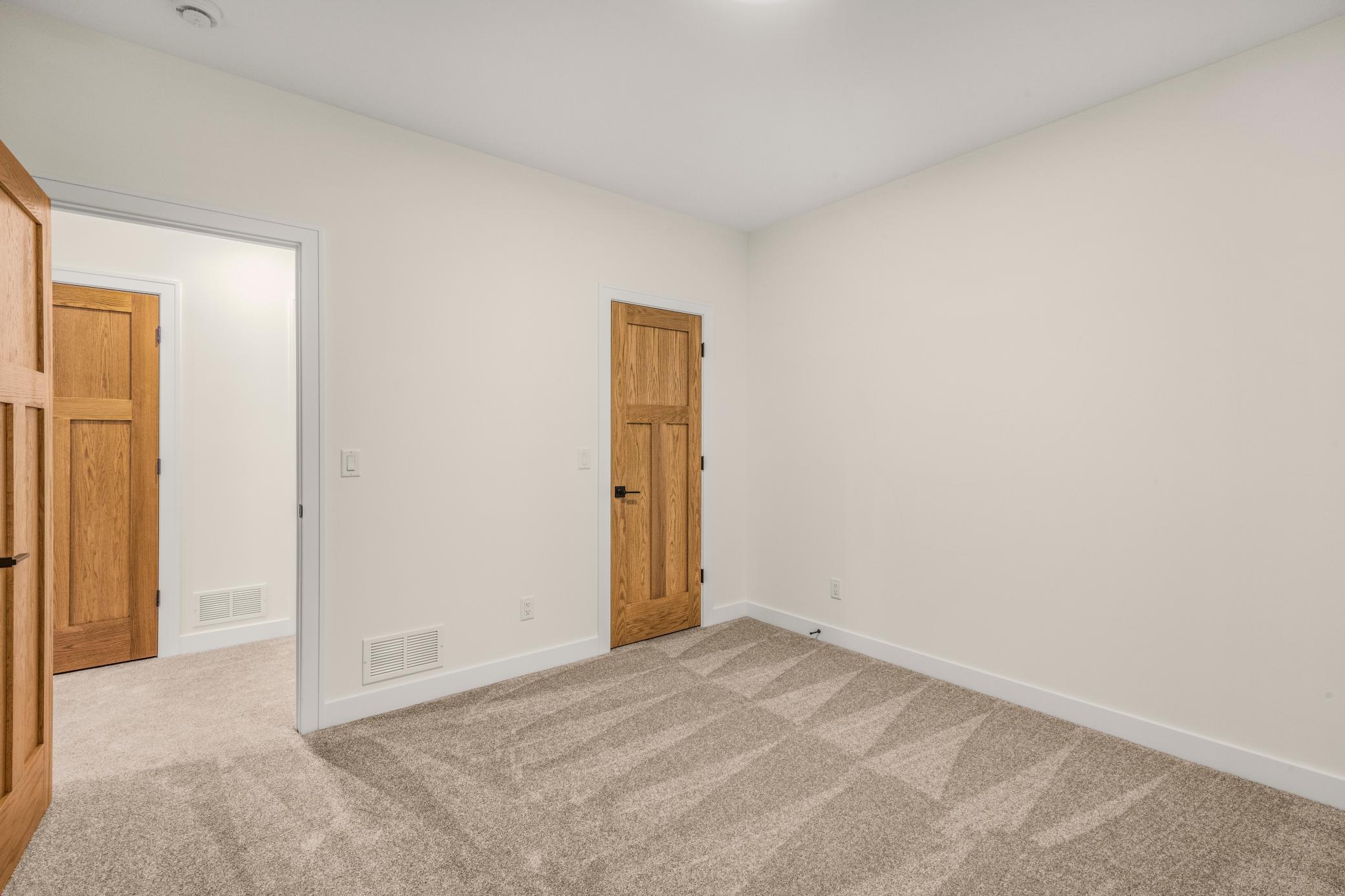 View of Residential at 3213 Holmes Avenue, Minneapolis MN 55408, Minneapolis (29 of 46) - Mike Wilen | Minnesota Team Real Estate