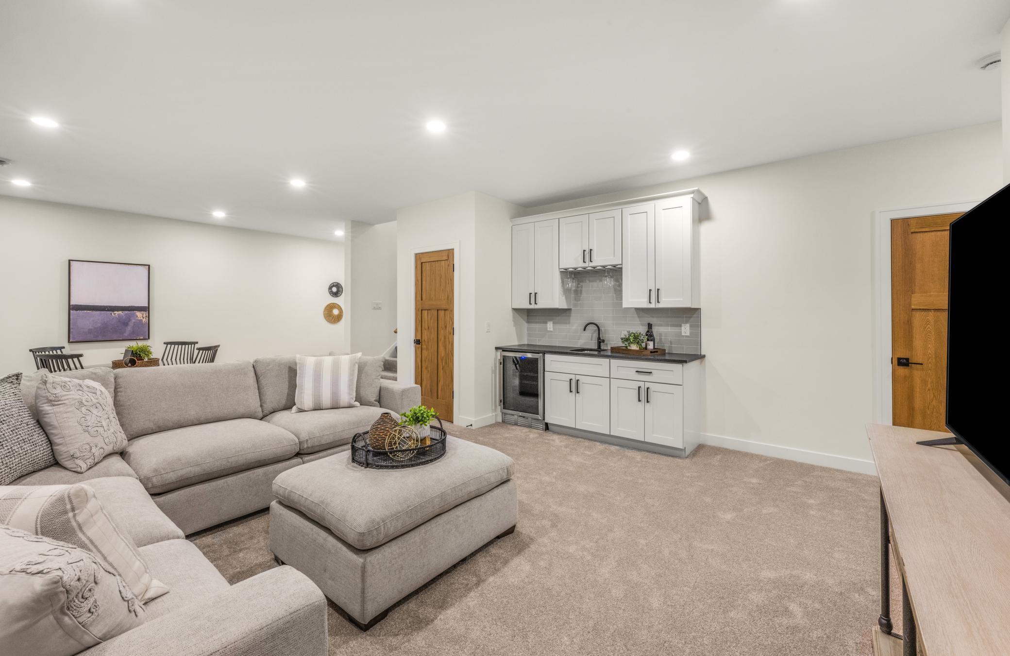 View of Residential at 3213 Holmes Avenue, Minneapolis MN 55408, Minneapolis (26 of 46) - Mike Wilen | Minnesota Team Real Estate