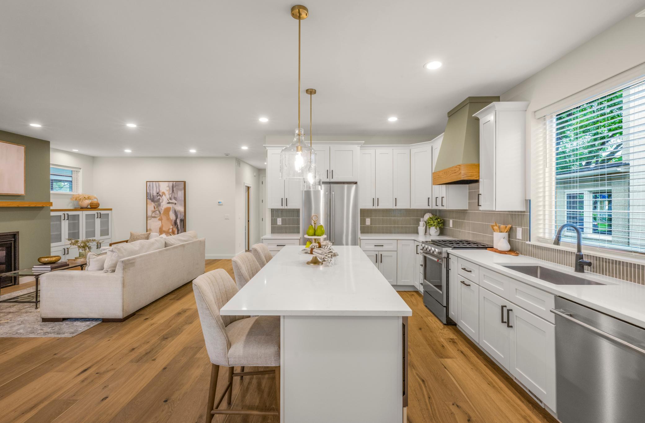 View of Residential at 3213 Holmes Avenue, Minneapolis MN 55408, Minneapolis (17 of 46) - Mike Wilen | Minnesota Team Real Estate