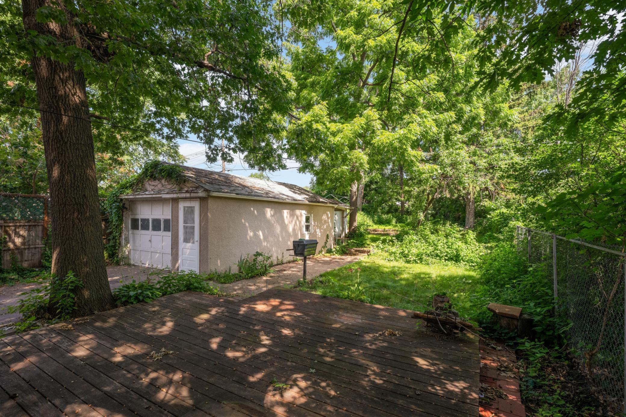 View of Residential at 1015 Hubbard Avenue, Saint Paul MN 55104, Saint Paul (23 of 29) - Mike Wilen | Minnesota Team Real Estate