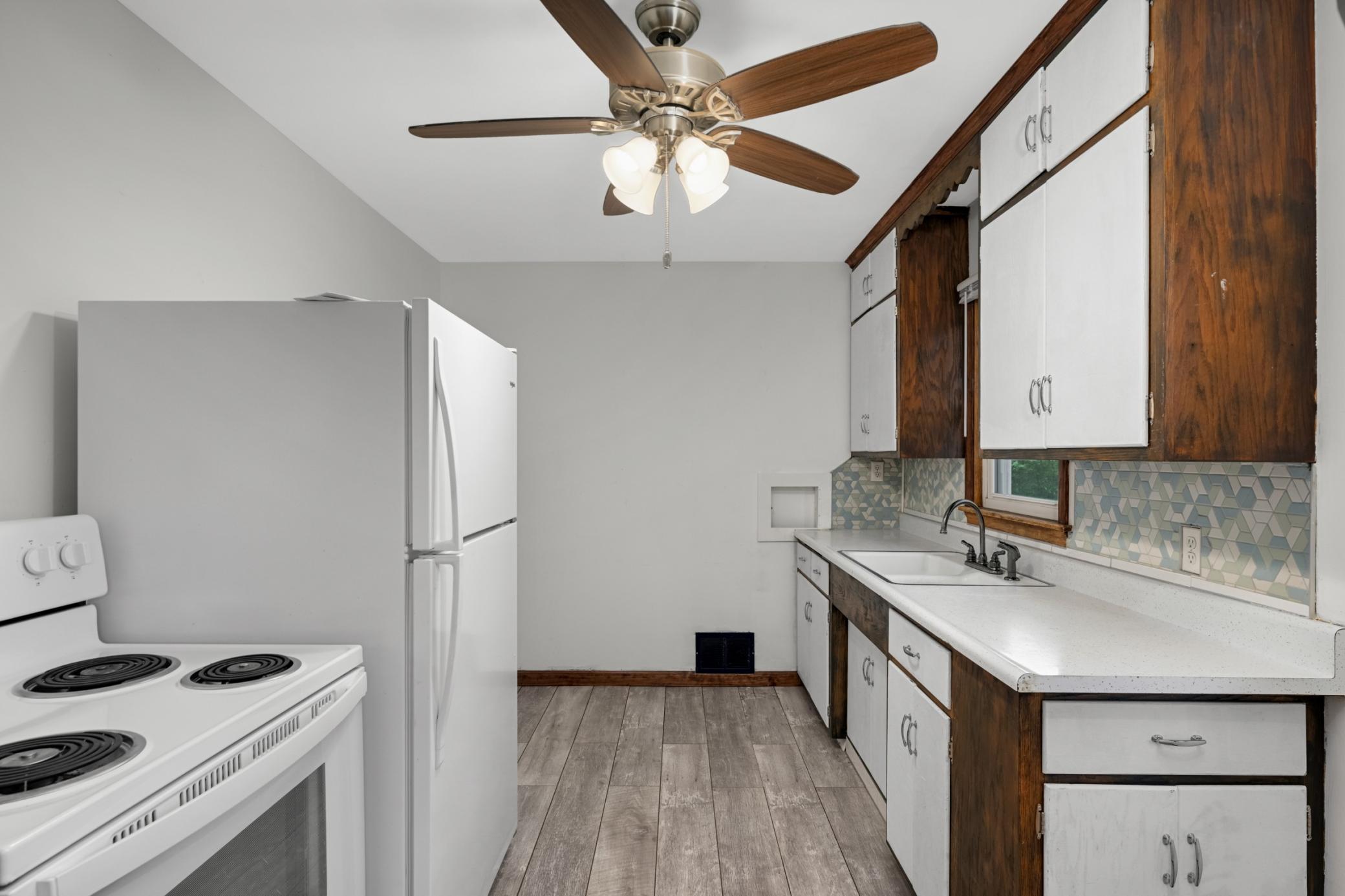 View of Residential at 1015 Hubbard Avenue, Saint Paul MN 55104, Saint Paul (9 of 29) - Mike Wilen | Minnesota Team Real Estate