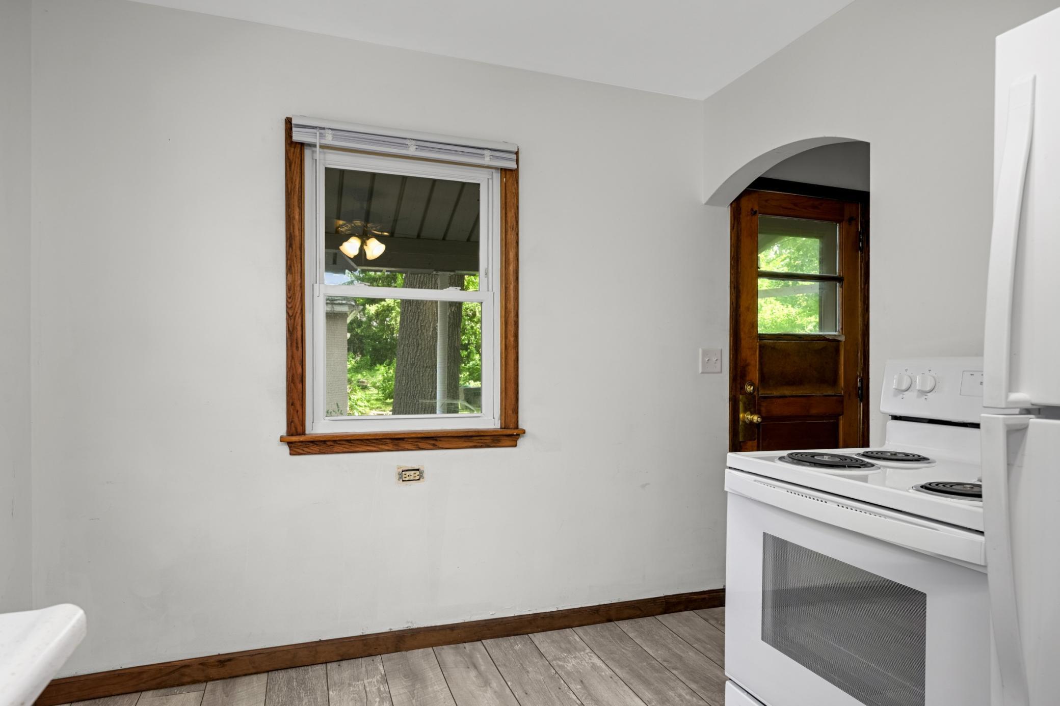 View of Residential at 1015 Hubbard Avenue, Saint Paul MN 55104, Saint Paul (8 of 29) - Mike Wilen | Minnesota Team Real Estate