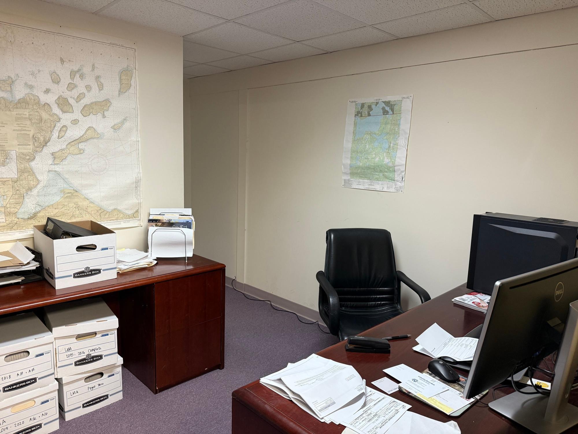 View of Commercial Sale at 424 Chestnut Street, Chaska MN 55318, Chaska (6 of 9) - Mike Wilen | Minnesota Team Real Estate