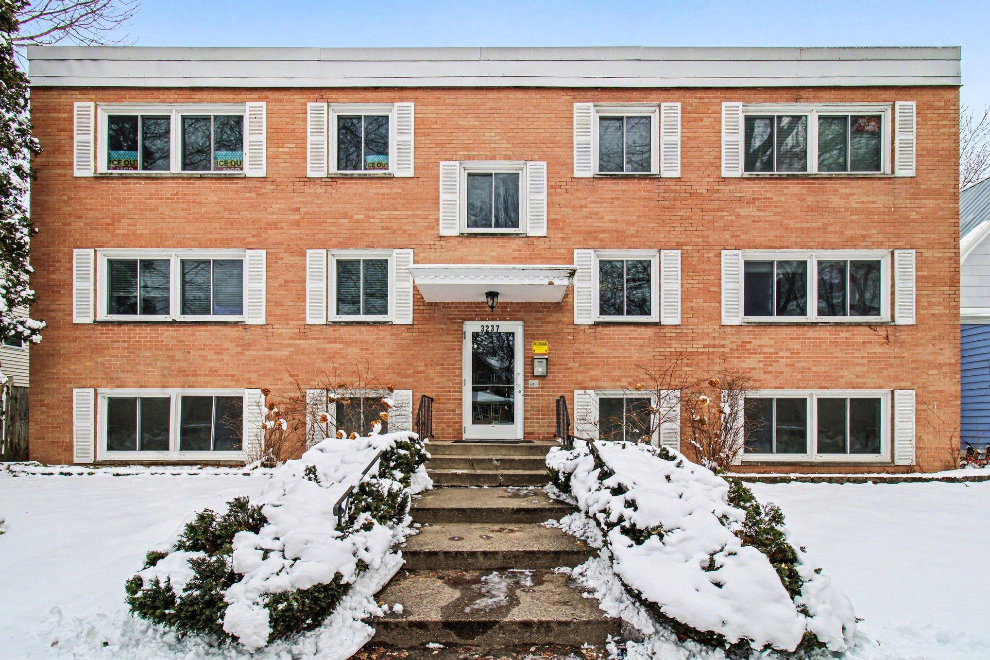View of Residential at 3237 15th Avenue #15, Minneapolis MN 55407, Minneapolis (26 of 28) - Mike Wilen | Minnesota Team Real Estate