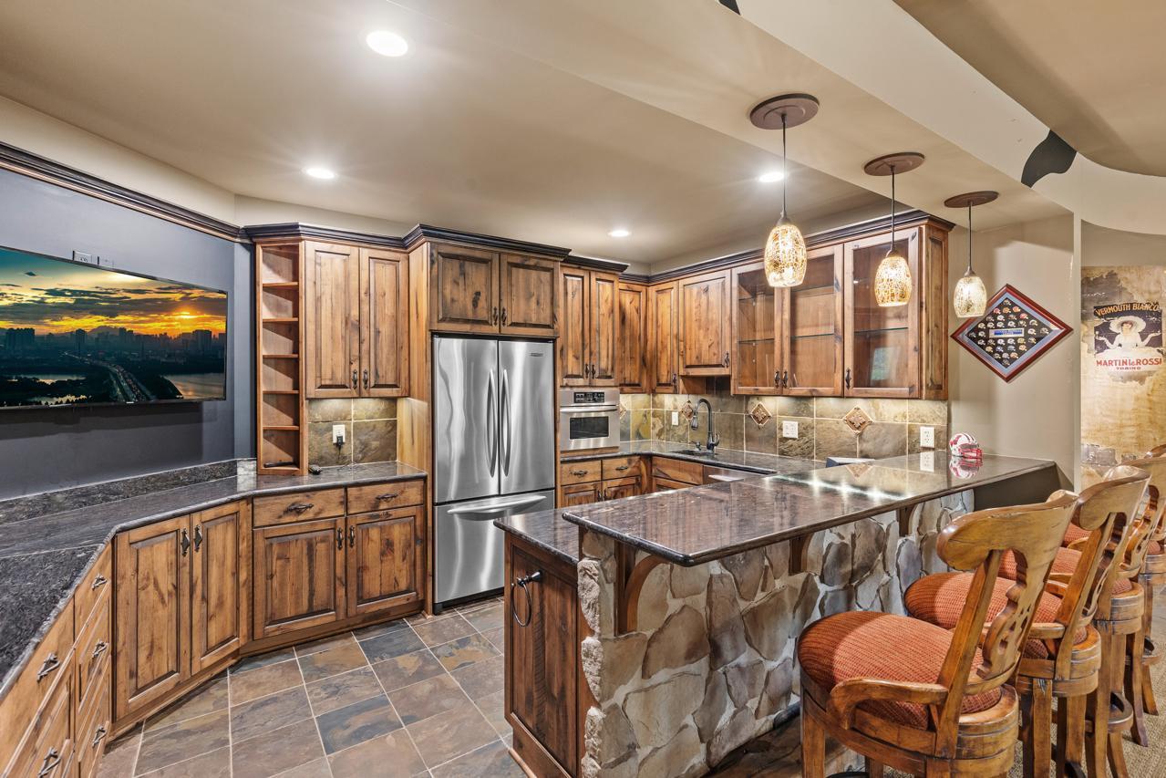 View of Residential at 6823 Alpine Trail, Eden Prairie MN 55346, Eden Prairie (44 of 86) - Mike Wilen | Minnesota Team Real Estate