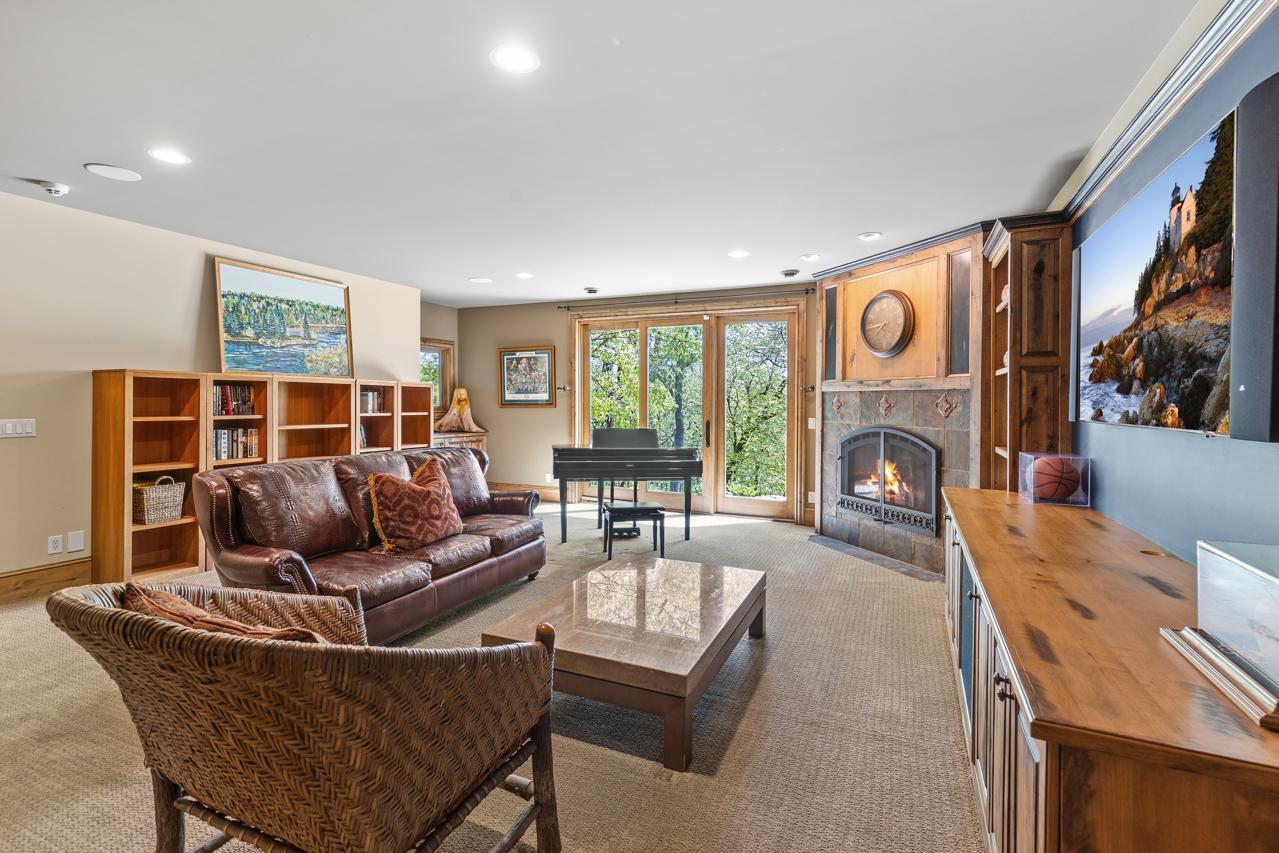 View of Residential at 6823 Alpine Trail, Eden Prairie MN 55346, Eden Prairie (41 of 86) - Mike Wilen | Minnesota Team Real Estate