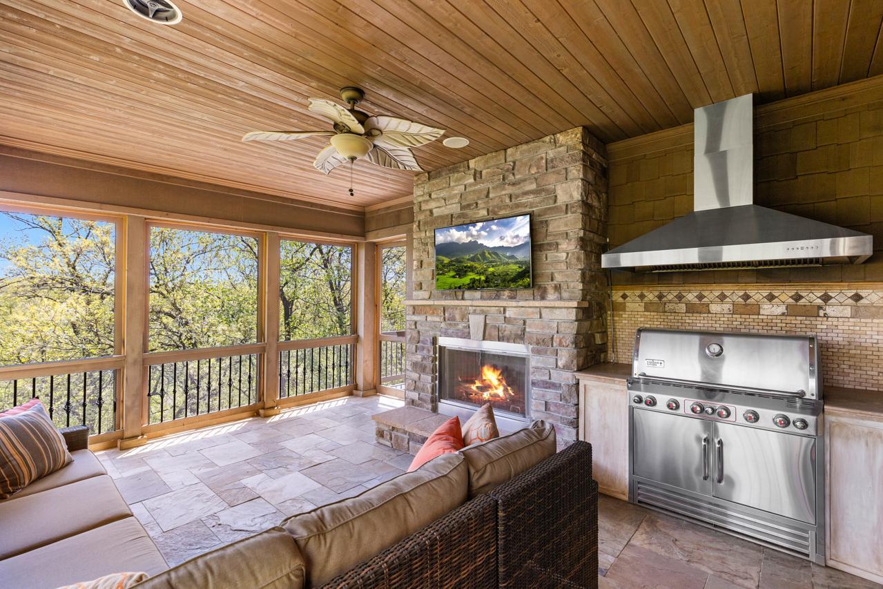 View of Residential at 6823 Alpine Trail, Eden Prairie MN 55346, Eden Prairie (22 of 86) - Mike Wilen | Minnesota Team Real Estate