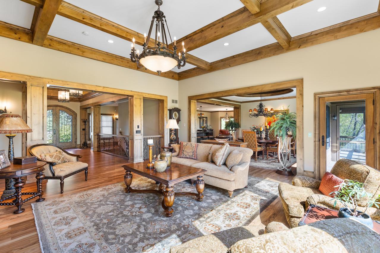 View of Residential at 6823 Alpine Trail, Eden Prairie MN 55346, Eden Prairie (21 of 86) - Mike Wilen | Minnesota Team Real Estate