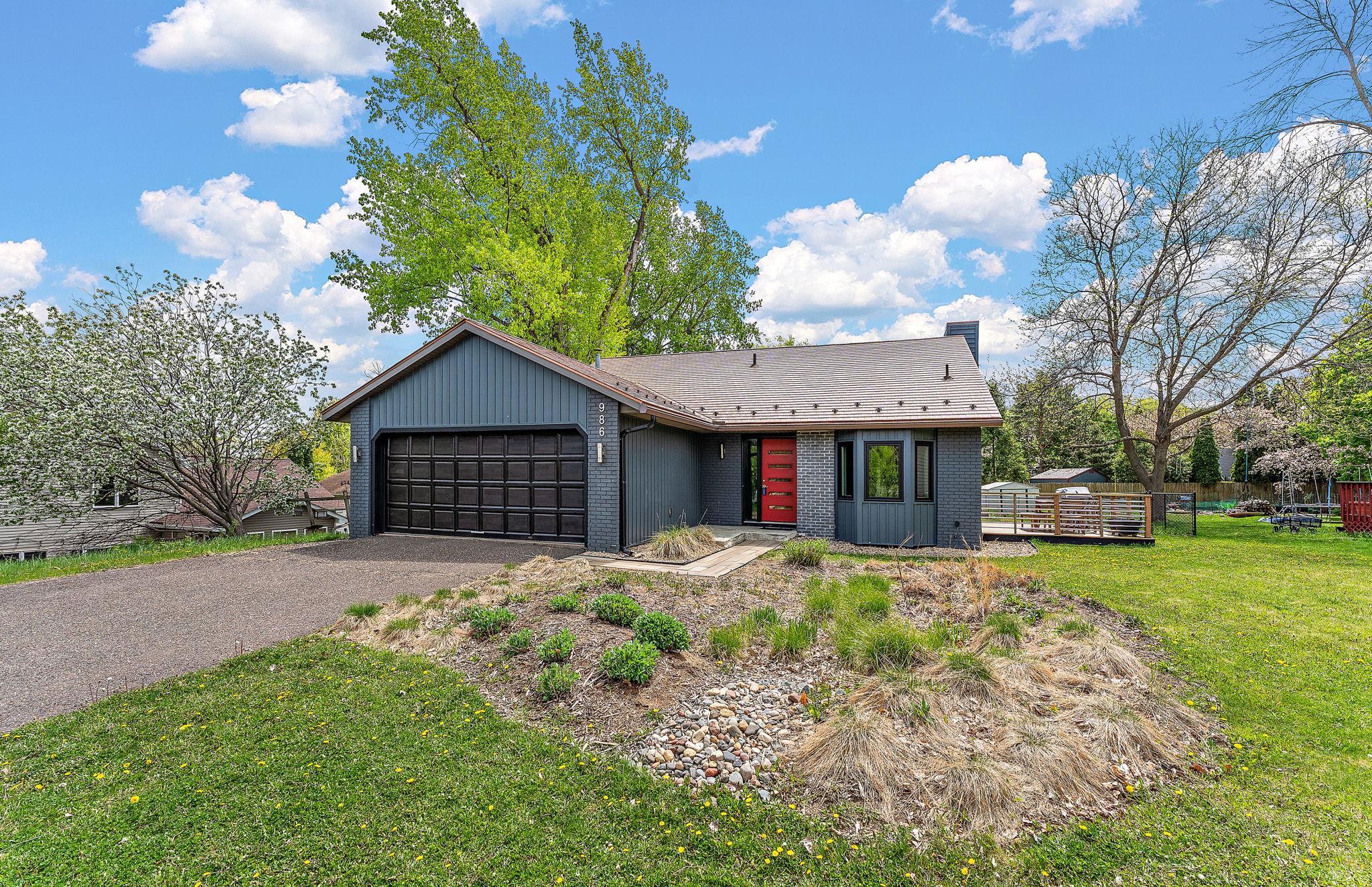 View of Residential at 986 Demont Avenue, Maplewood MN 55109, Maplewood - Mike Wilen | Minnesota Team Real Estate