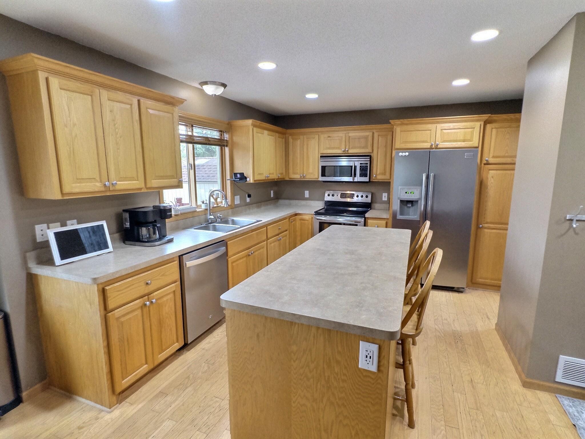 View of Residential at 715 Acacia Drive, Annandale MN 55302, Annandale (11 of 28) - Mike Wilen | Minnesota Team Real Estate