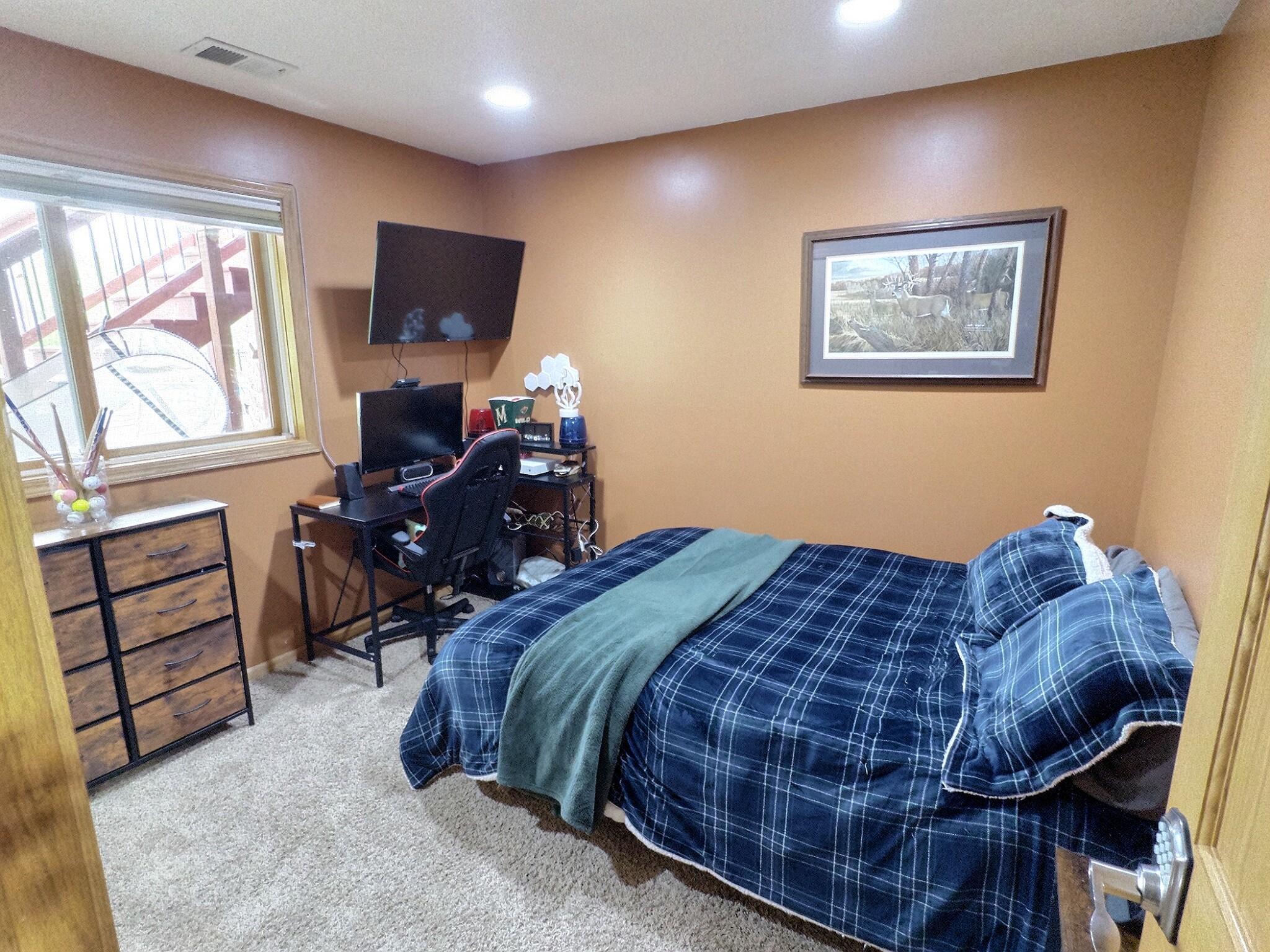 View of Residential at 715 Acacia Drive, Annandale MN 55302, Annandale (21 of 28) - Mike Wilen | Minnesota Team Real Estate