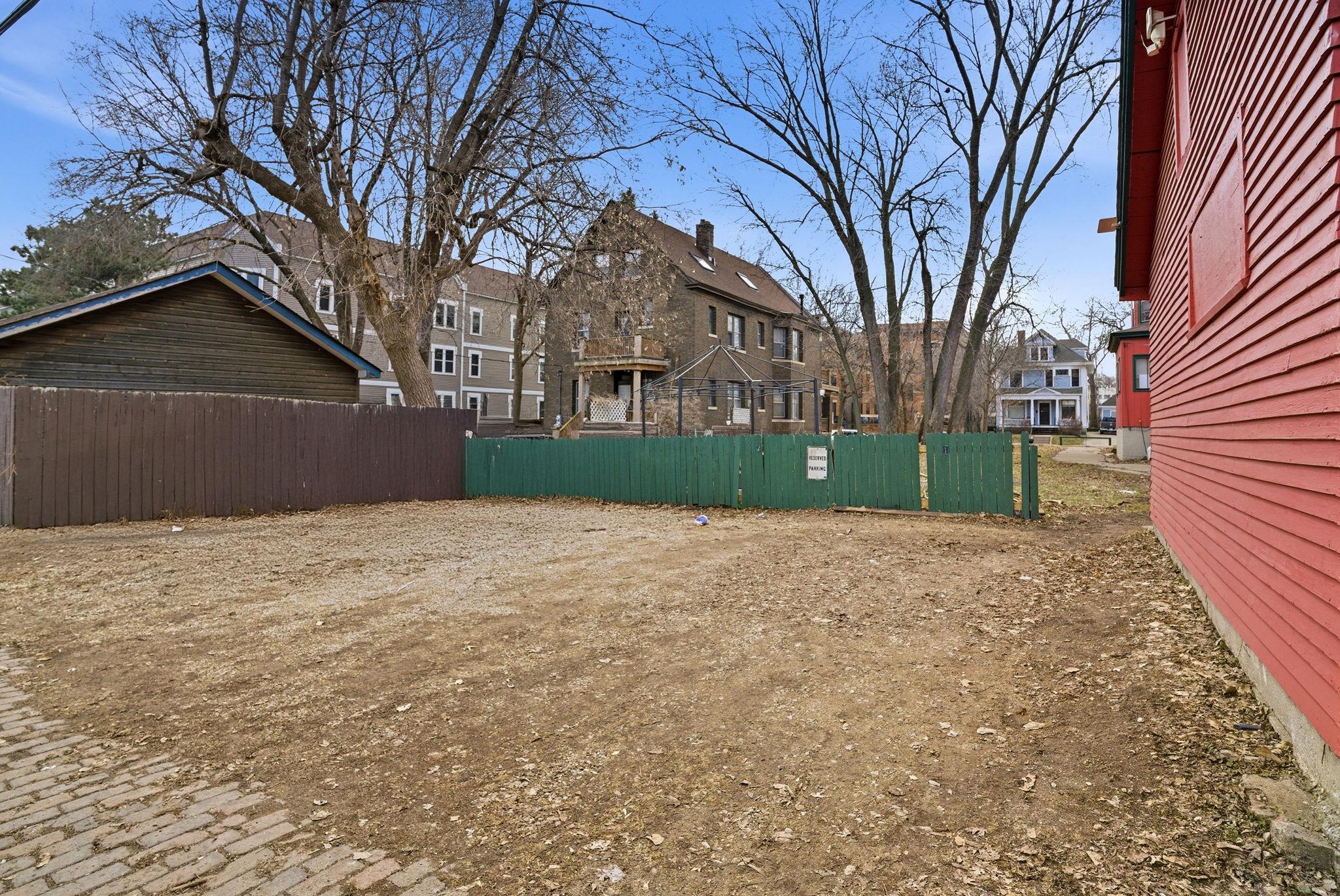 View of Residential Income at 475 Dayton Avenue, Saint Paul MN 55102, Saint Paul (16 of 16) - Mike Wilen | Minnesota Team Real Estate