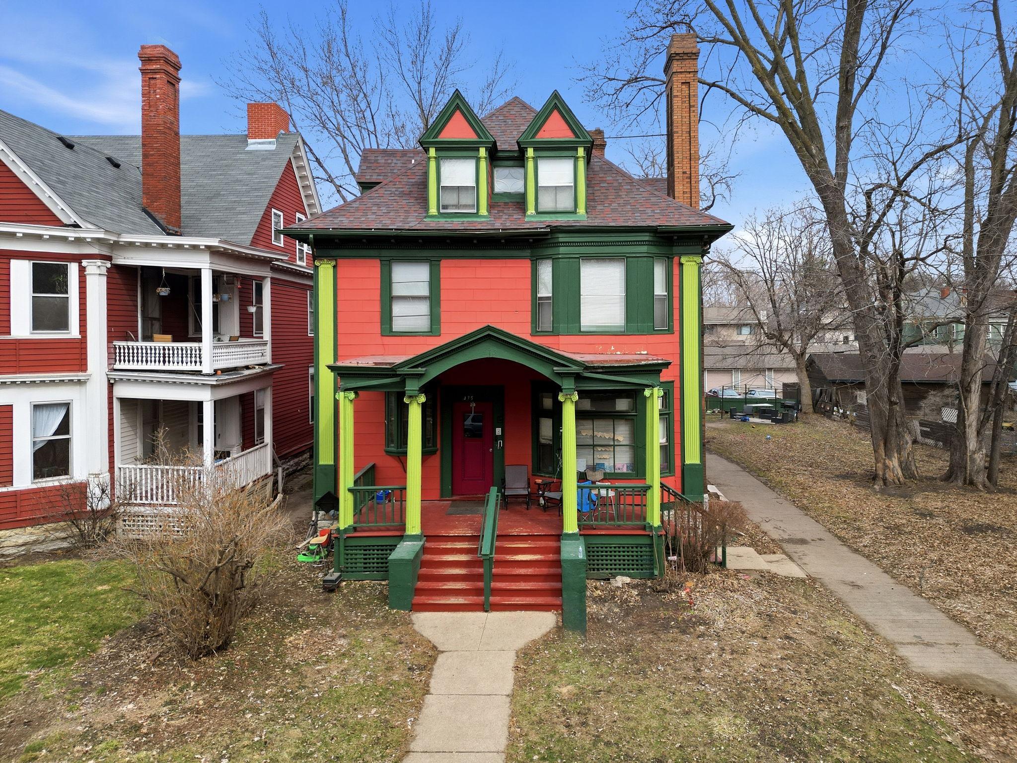 View of Residential Income at 475 Dayton Avenue, Saint Paul MN 55102, Saint Paul (3 of 16) - Mike Wilen | Minnesota Team Real Estate