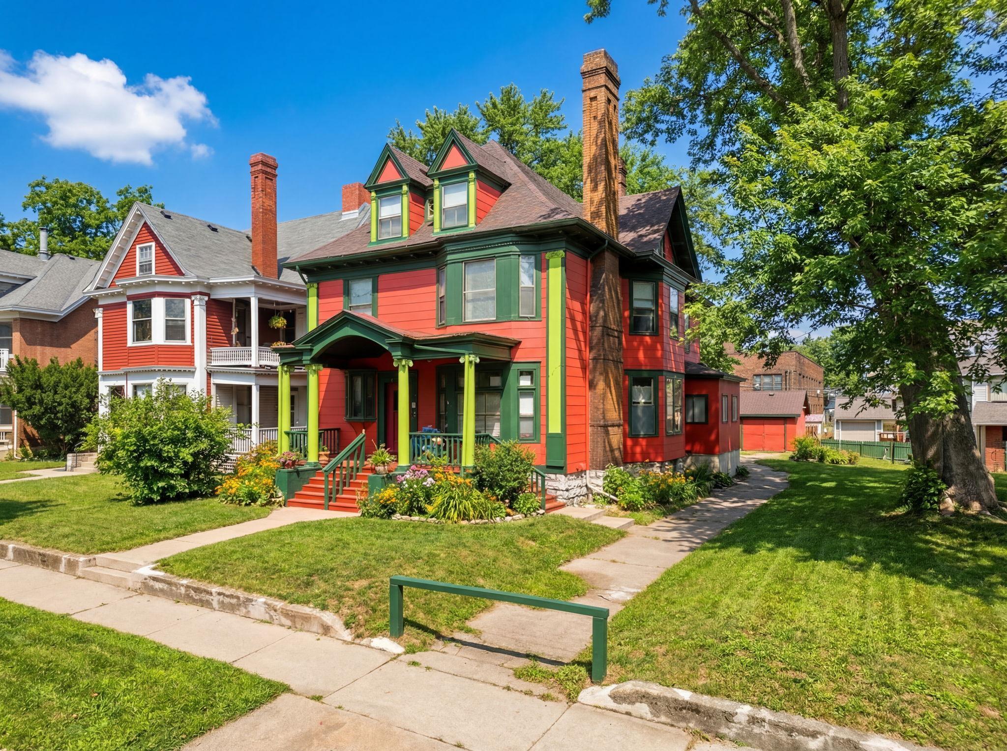 View of Residential Income at 475 Dayton Avenue, Saint Paul MN 55102, Saint Paul - Mike Wilen | Minnesota Team Real Estate